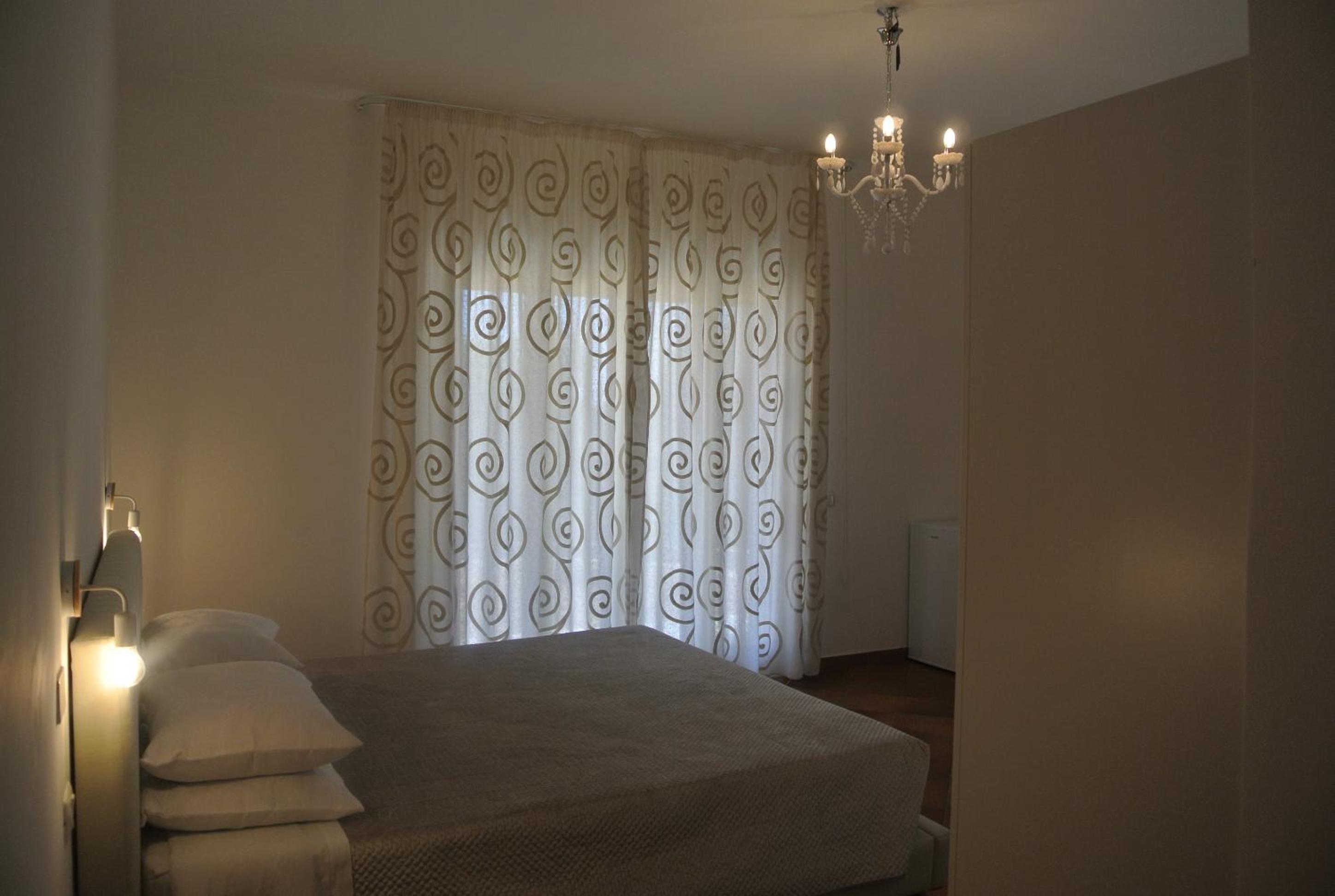 Deluxe Triple Room photo 3