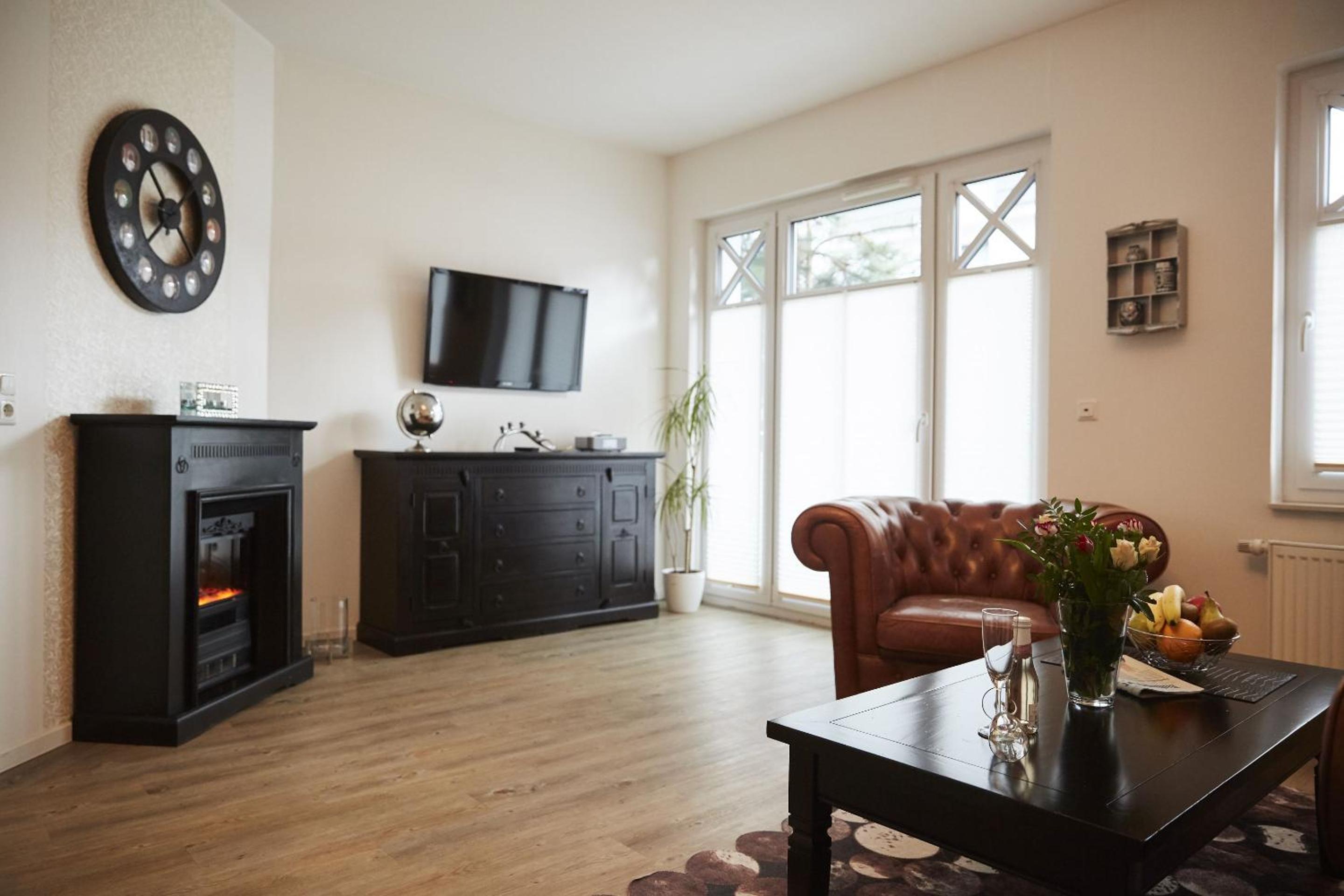 Large Suite