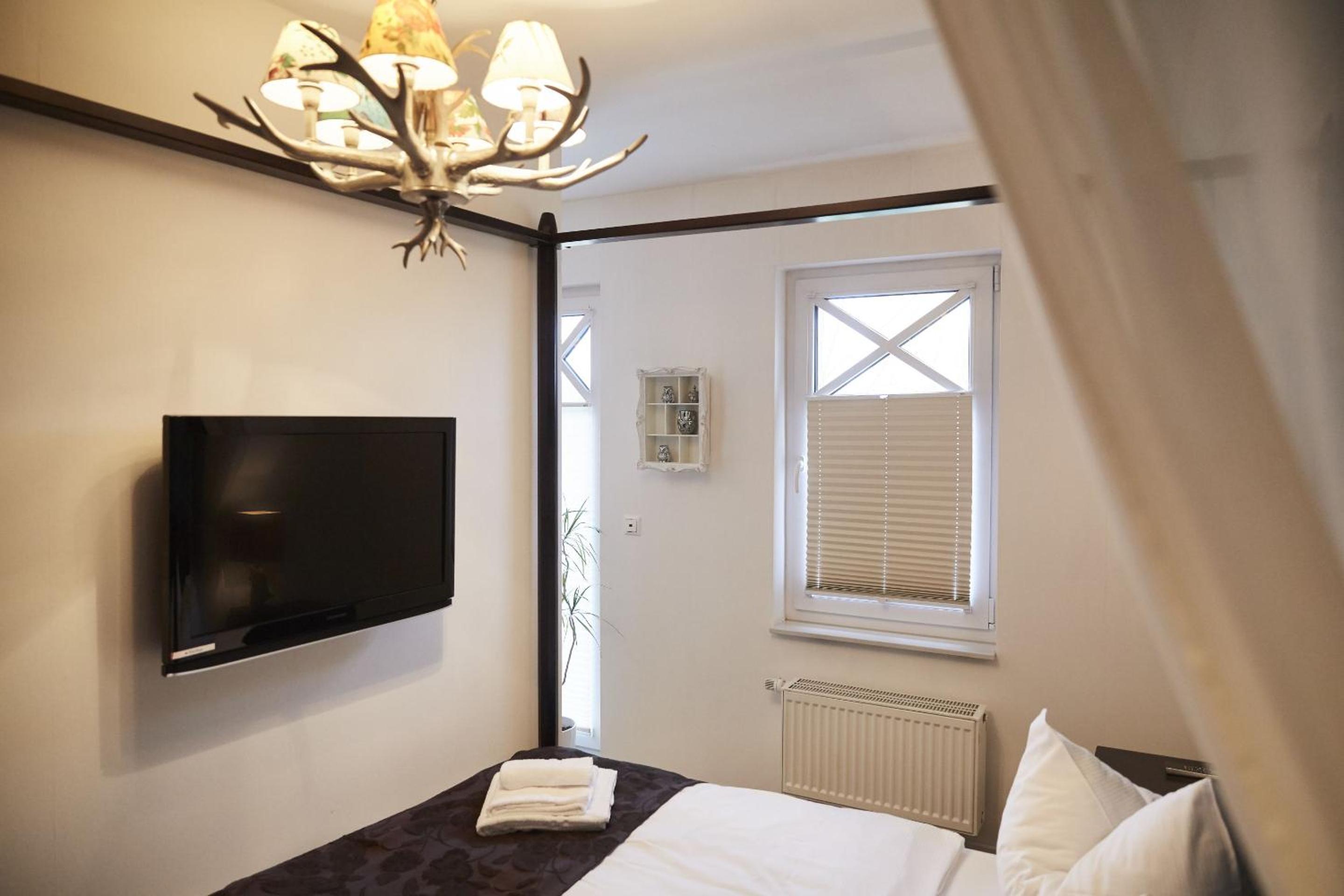 Family Suite thumbnail 6