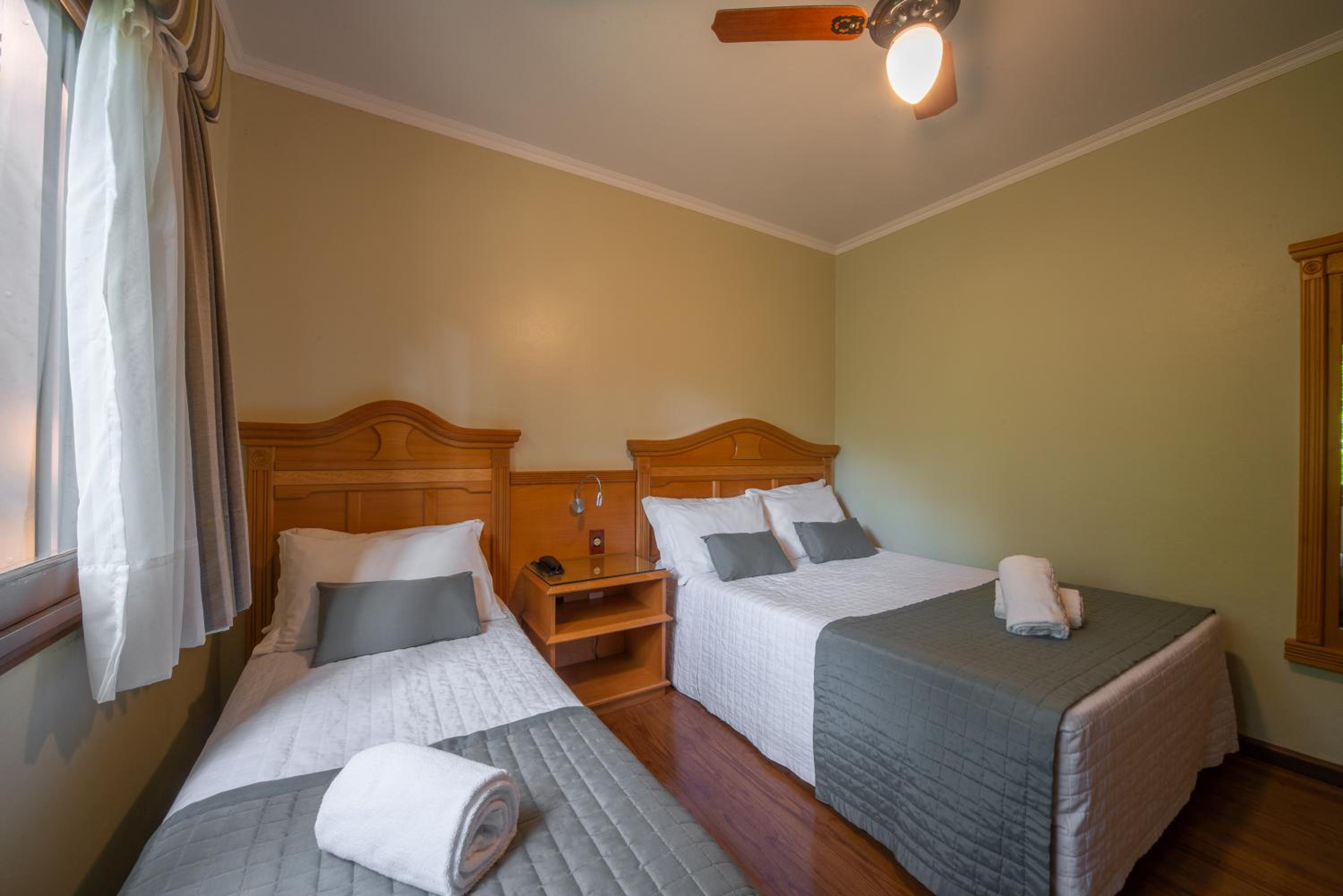 Standard Triple Room photo 3