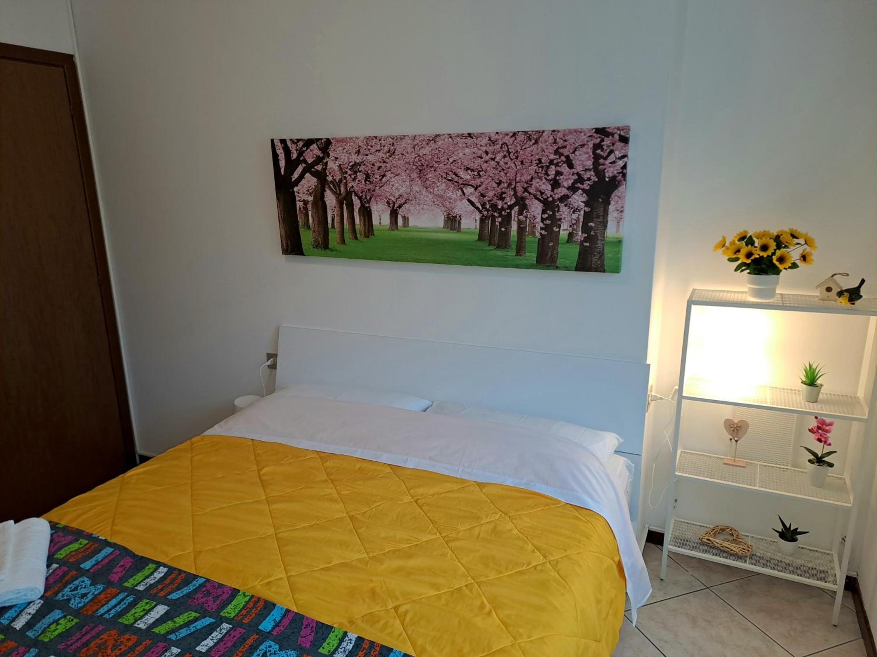 One-Bedroom Apartment photo 3