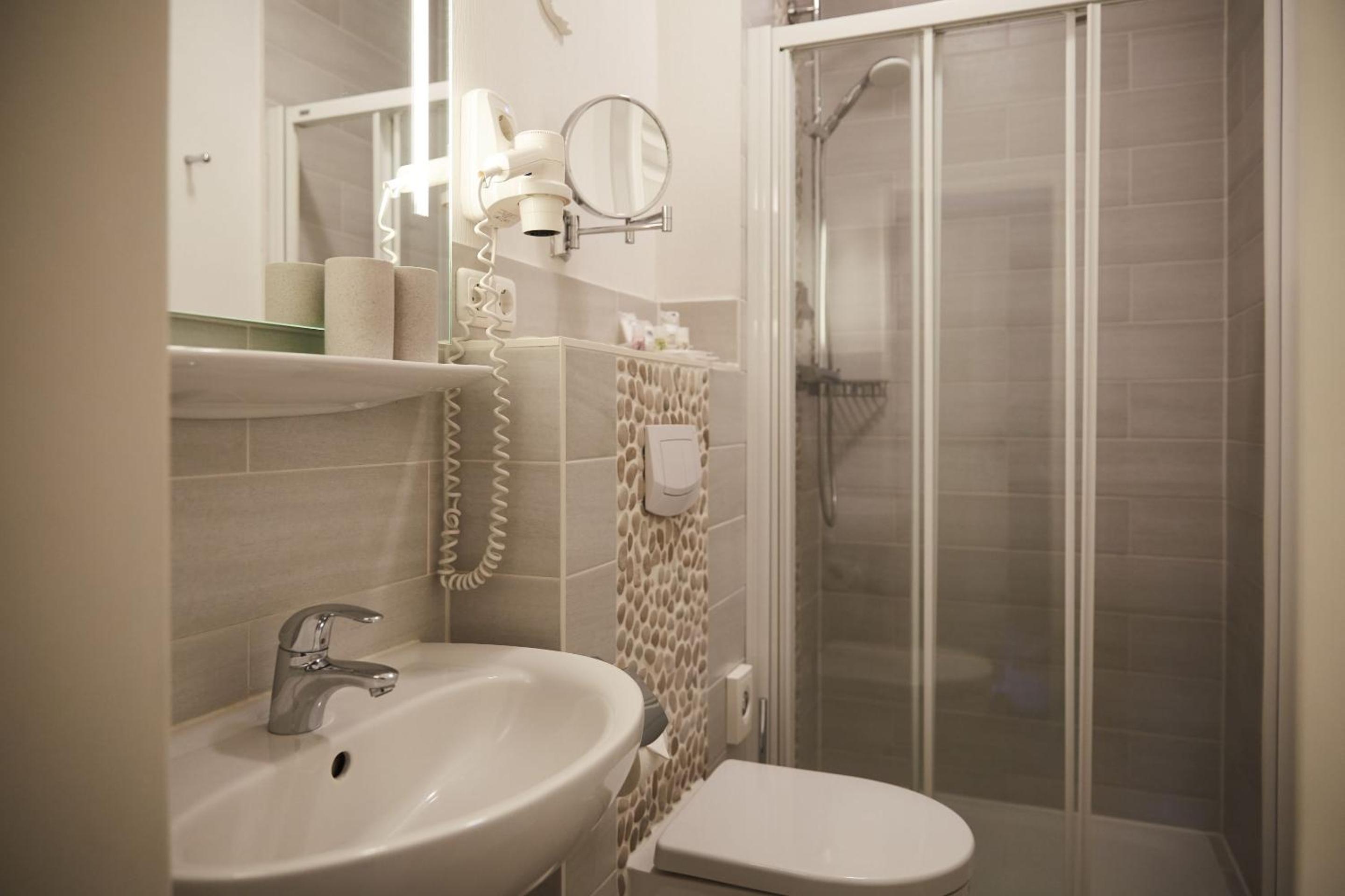 Premium Double Room photo 3