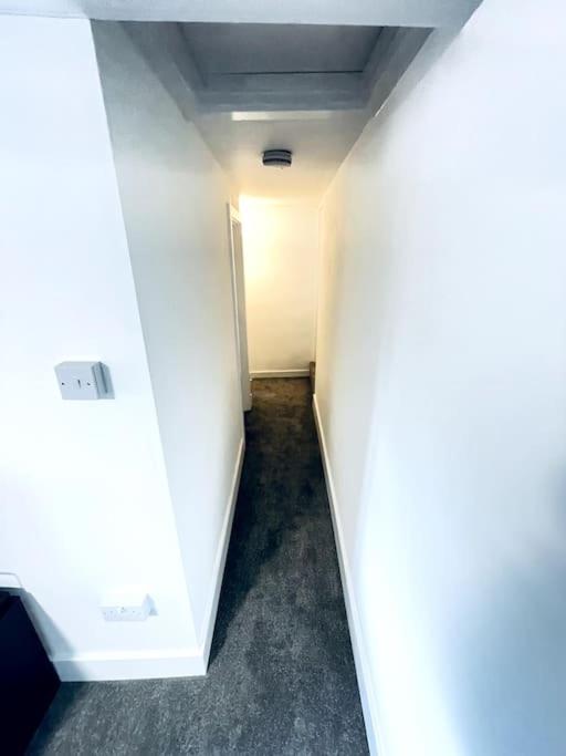 Two-Bedroom House photo 3