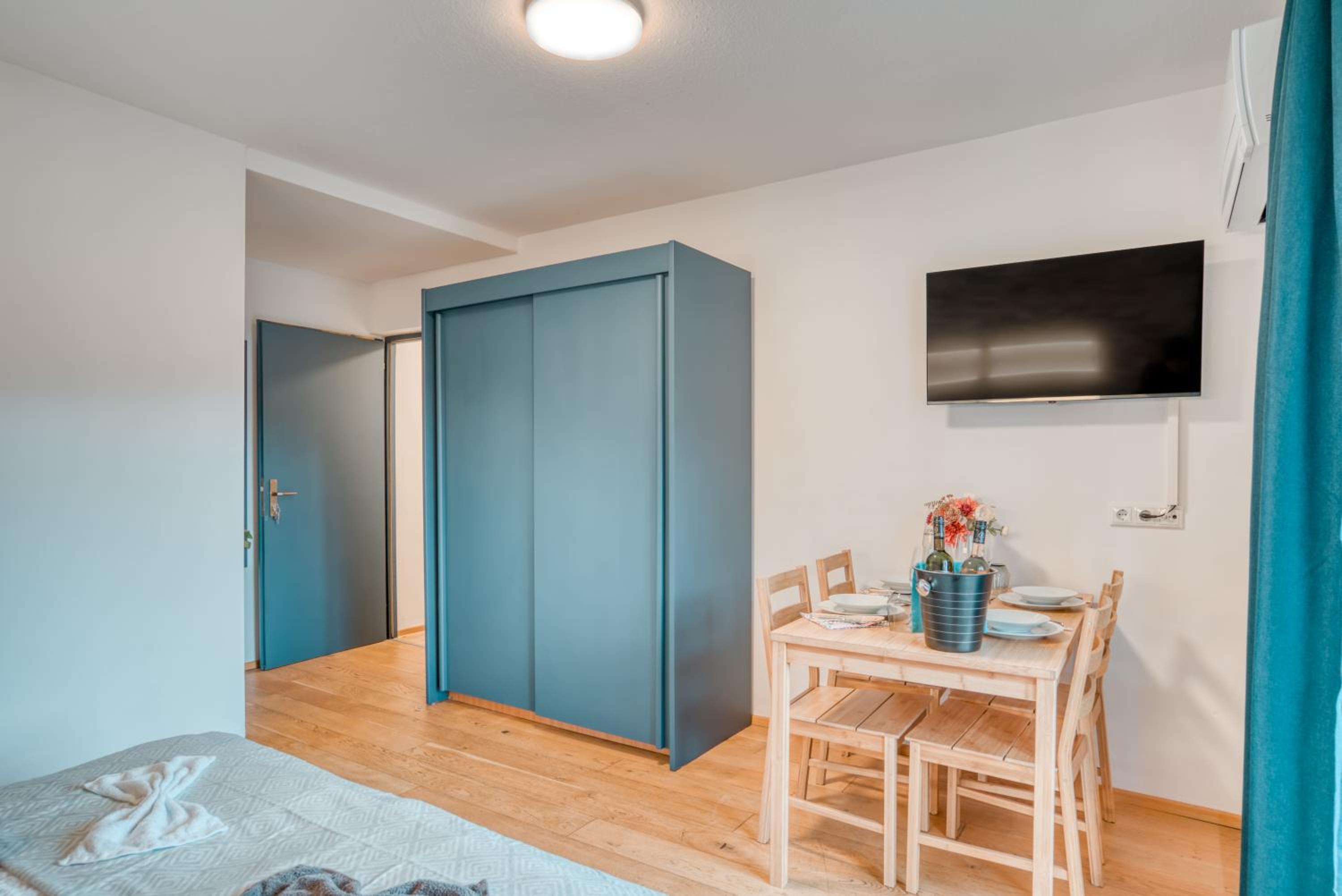 Two-Bedroom Apartment - Photo 15