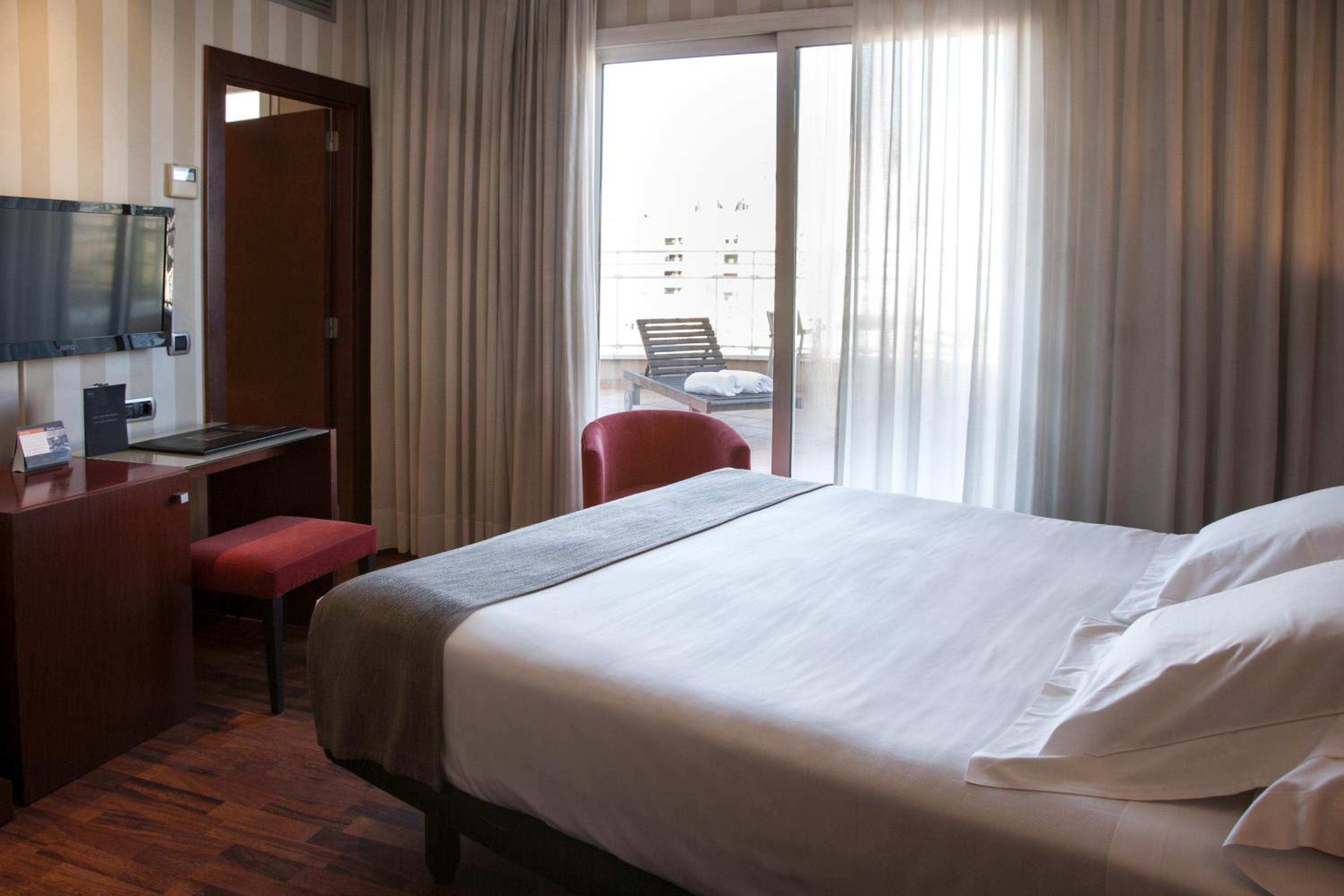 Superior Room with Terrace - Photo 7