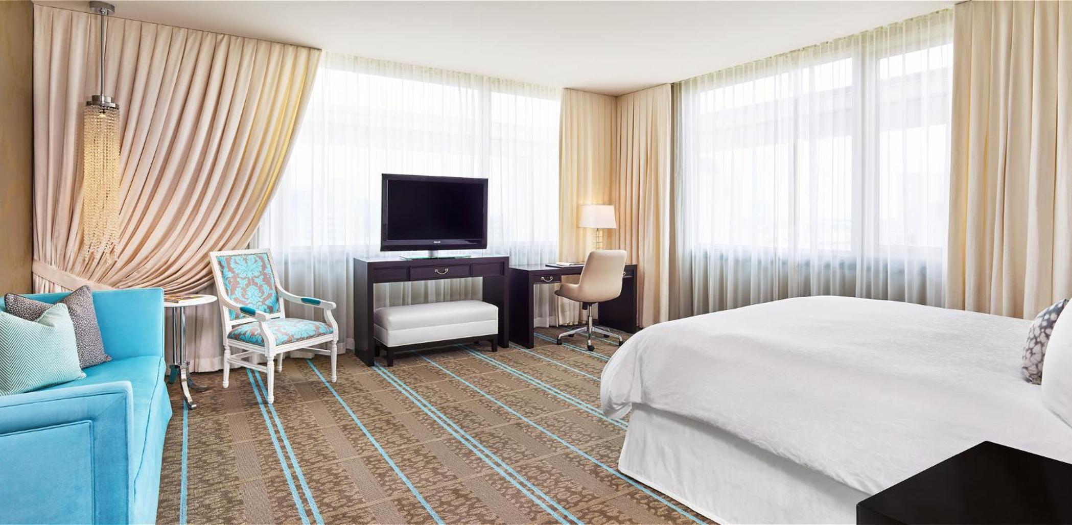 King Studio Suite with Sofa Bed