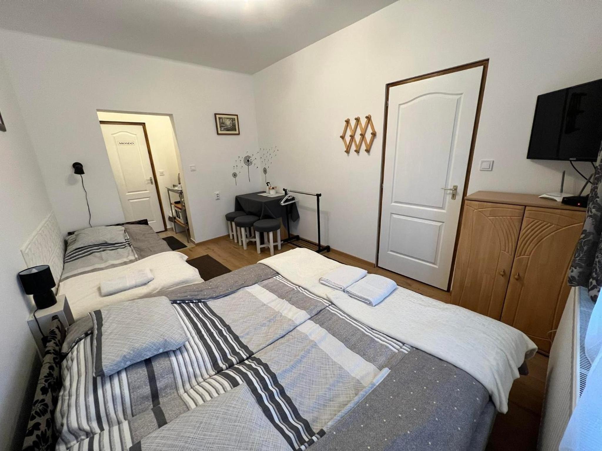 Triple Room with View - Photo 1