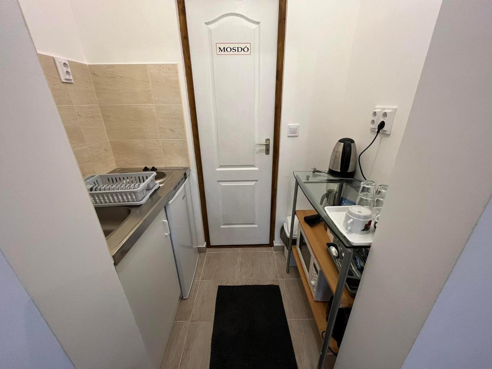 Triple Room with View - Photo 5