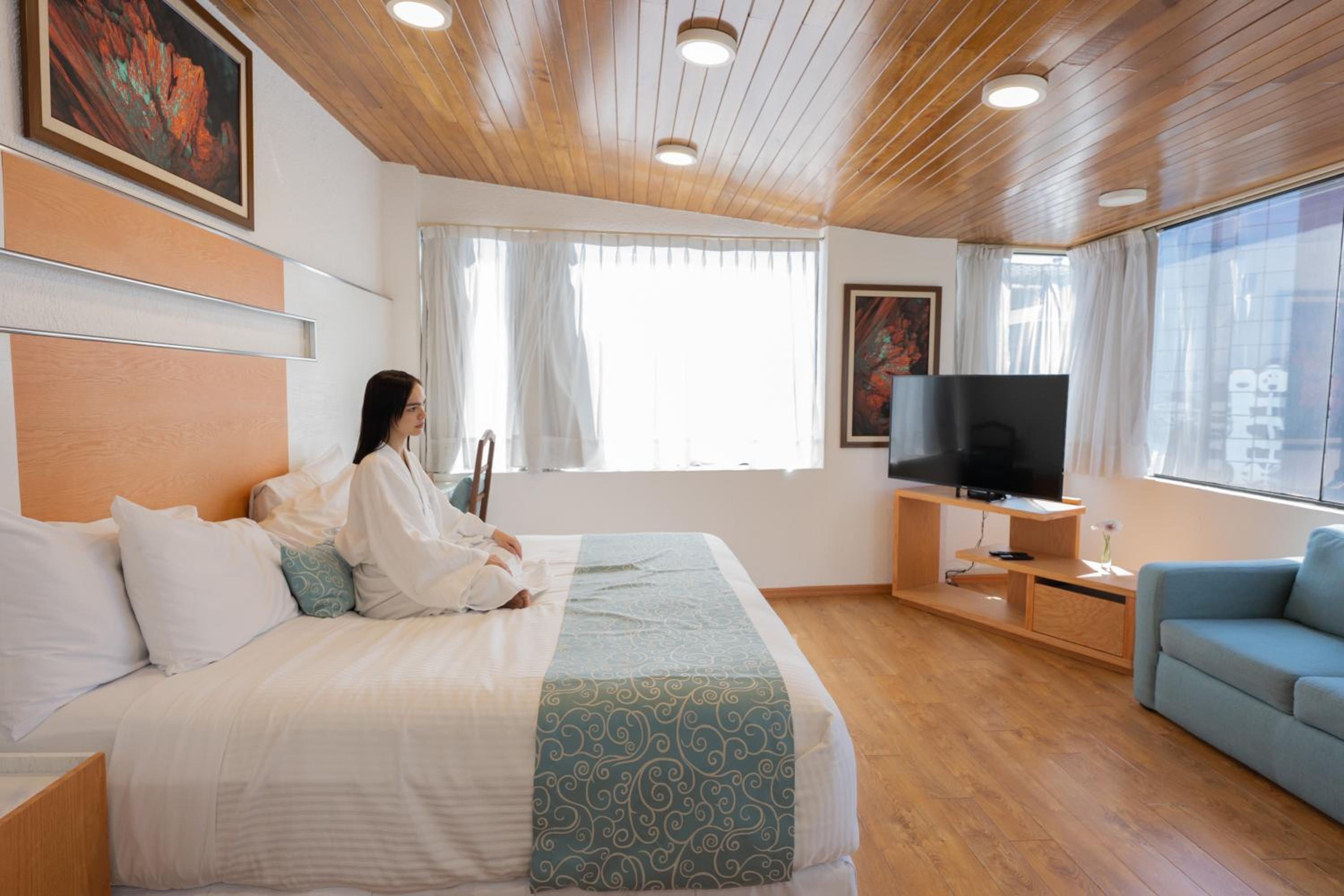 Junior Suite - Photo 12
