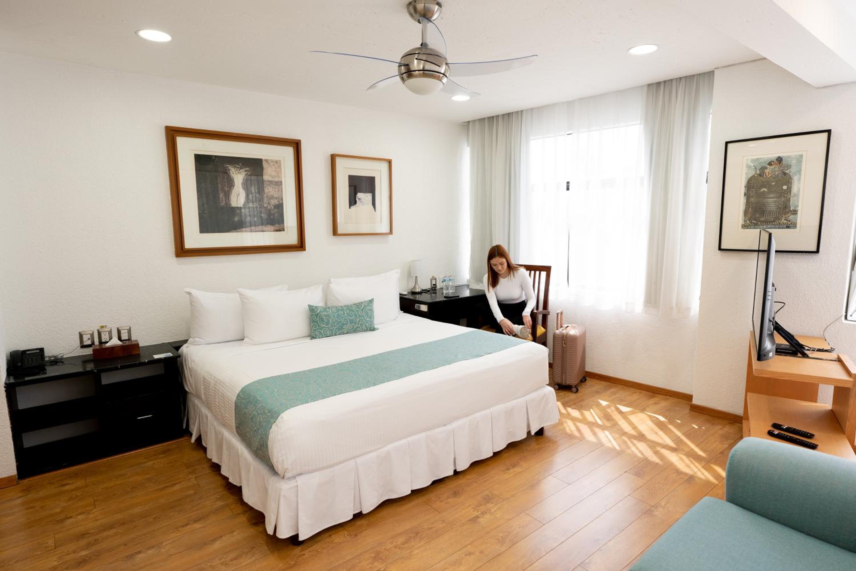Junior Suite - Photo 9