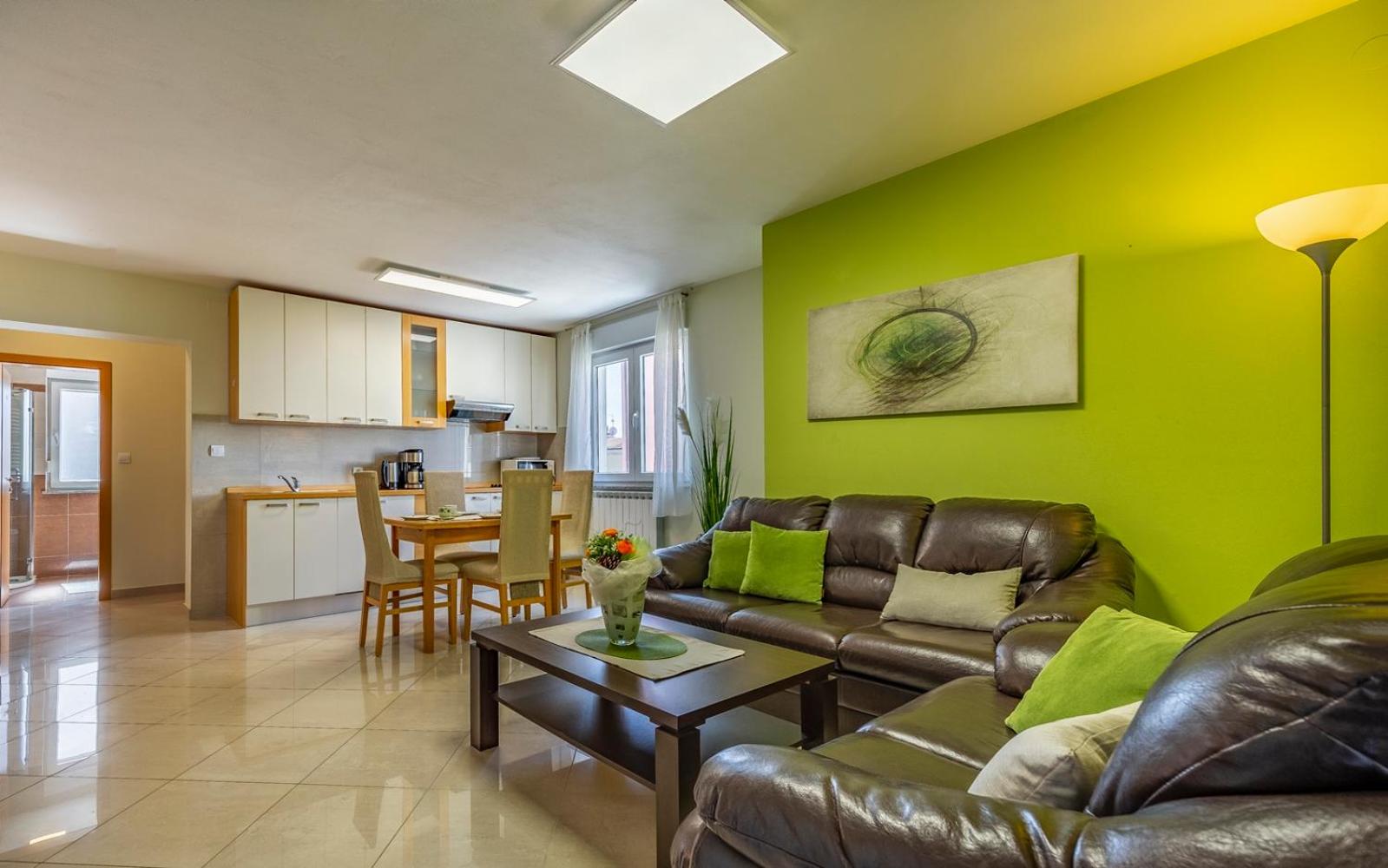 Apartment - Ground Floor photo 1