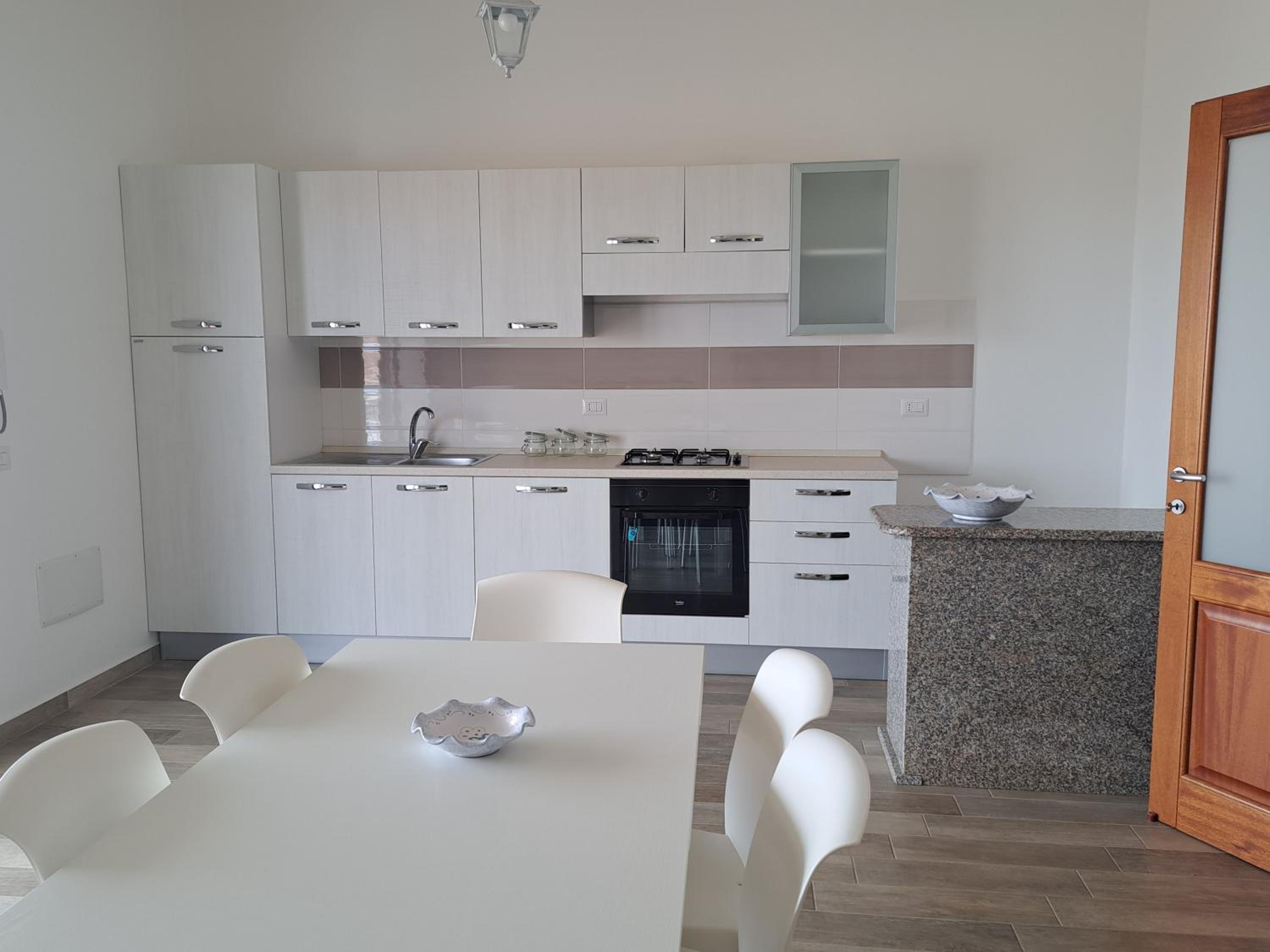 Three-Bedroom House photo 3