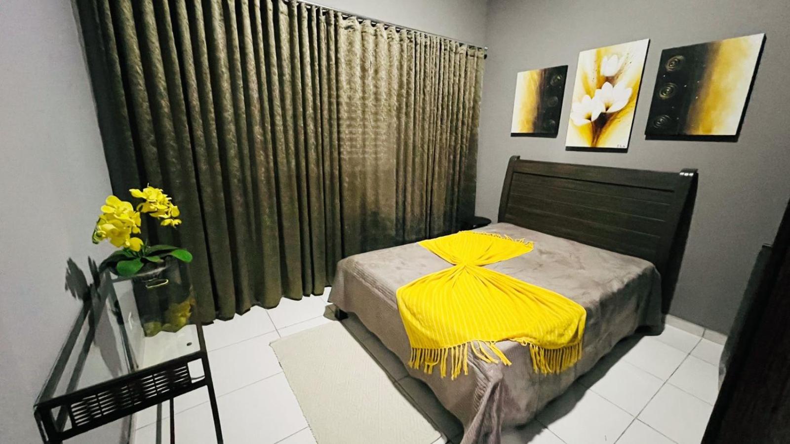 Four-Bedroom House photo 2