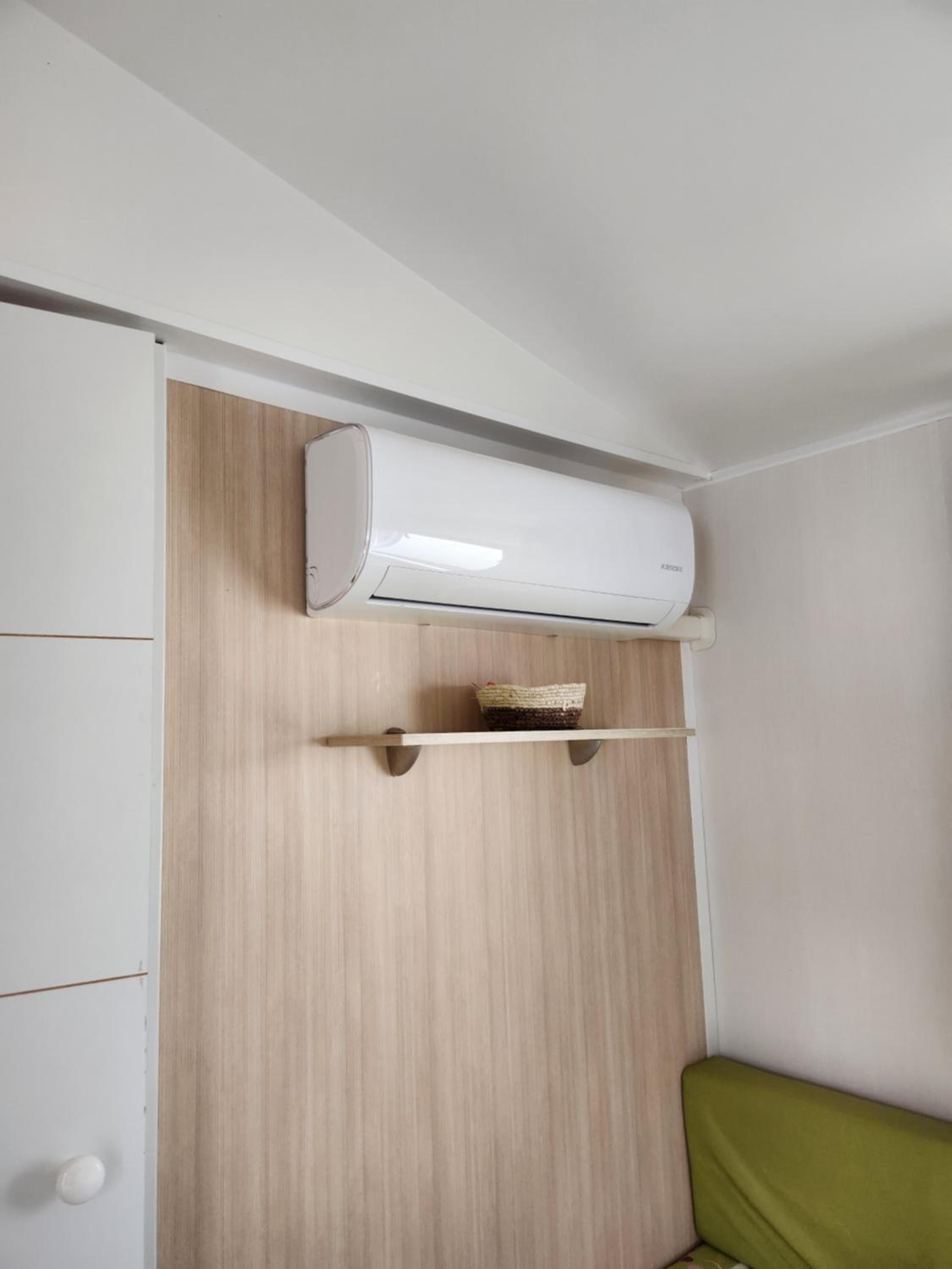 Three-Bedroom Apartment - Photo 4