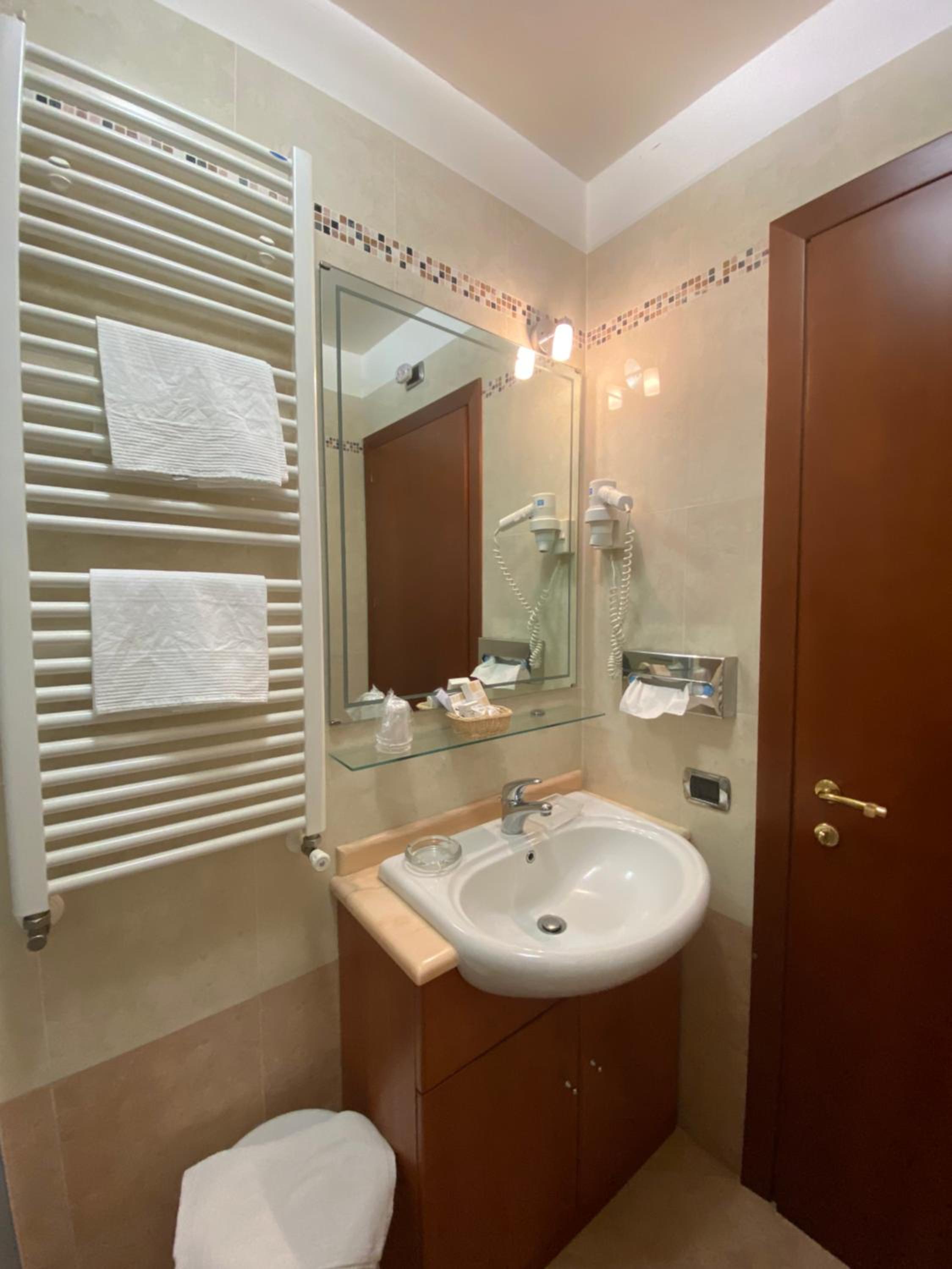 Economy Double Room - Annex - Photo 2