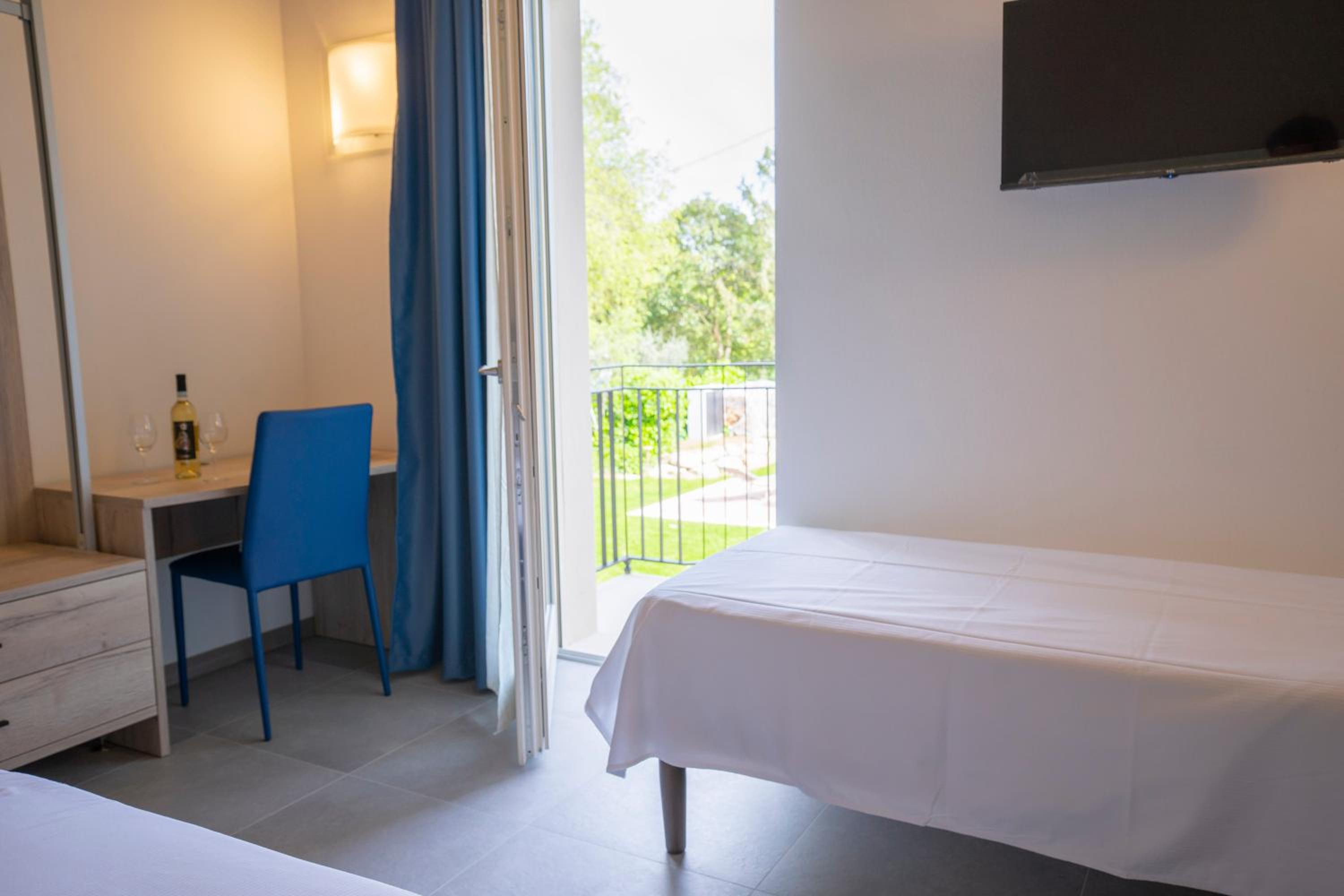 Triple Room with Garden View photo 1