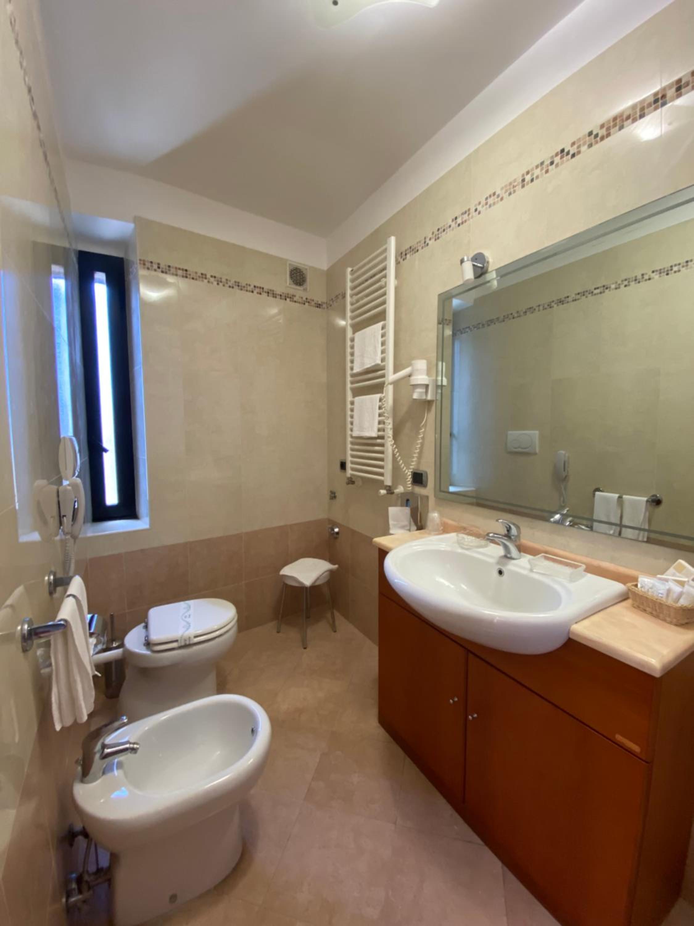 Deluxe Room - Separate Building - Photo 8