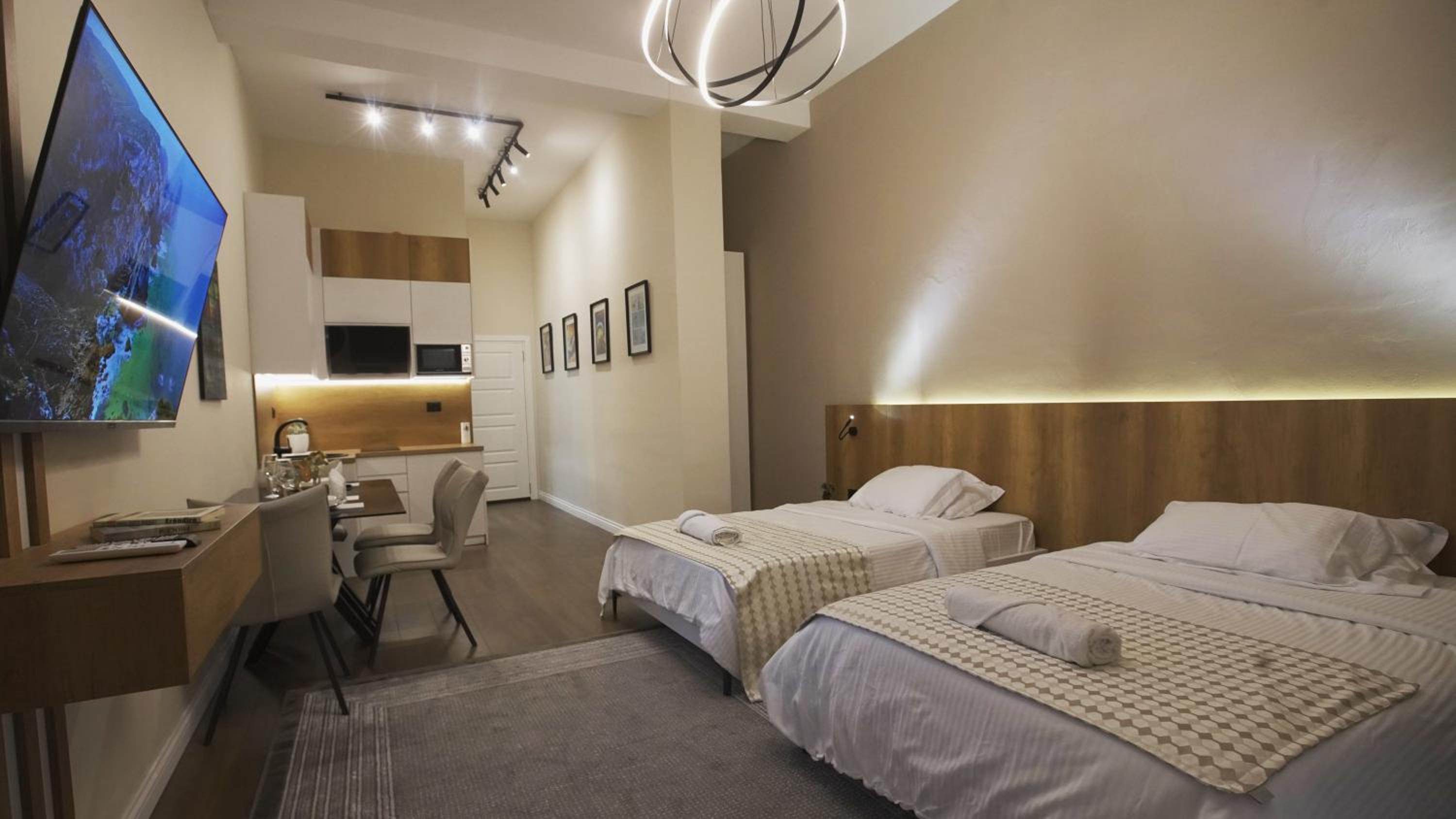 King Room with Two King Beds