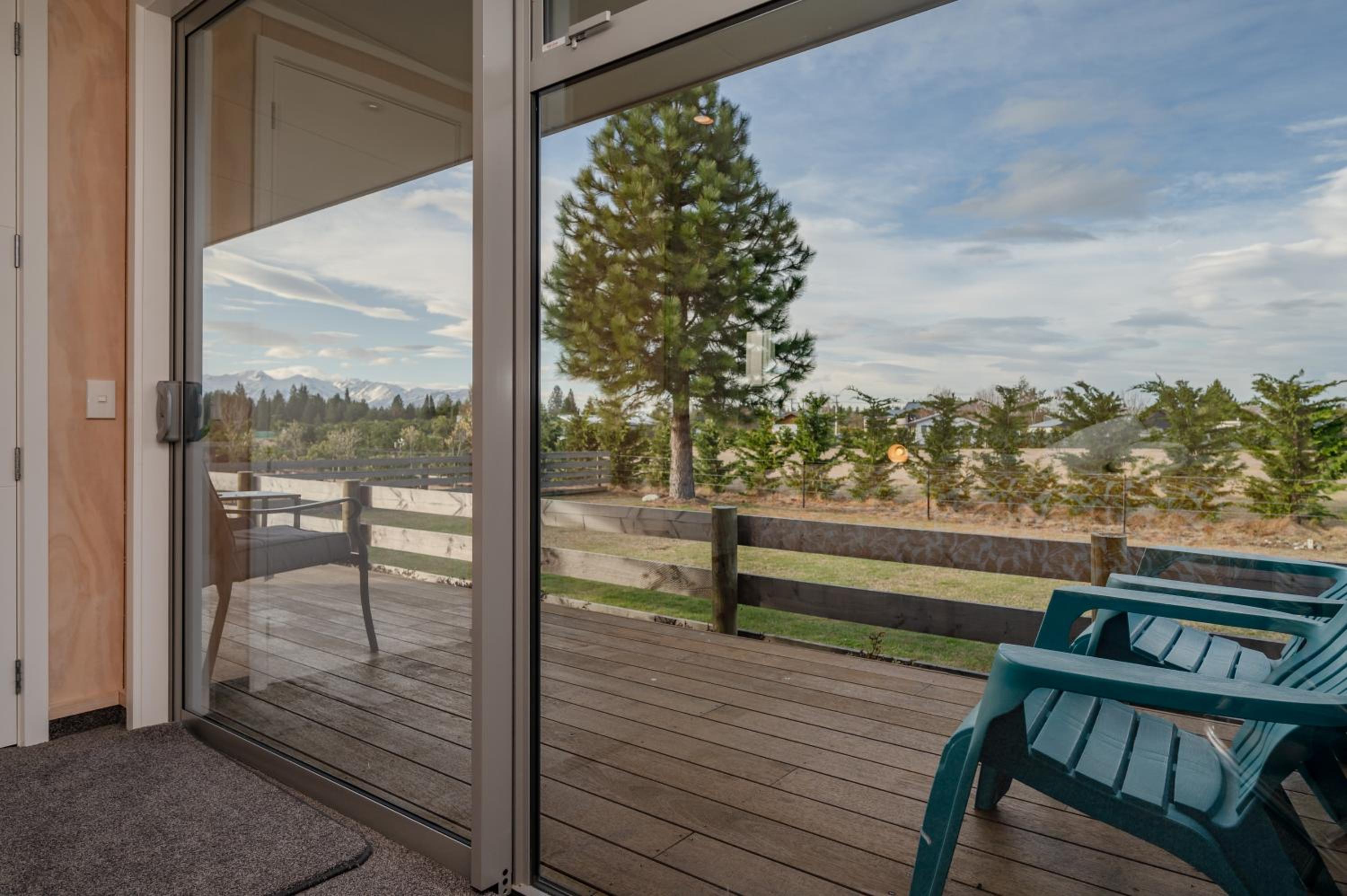 Two-Bedroom House - Photo 8