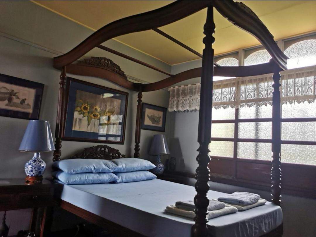 Double Room with Shared Bathroom photo 3
