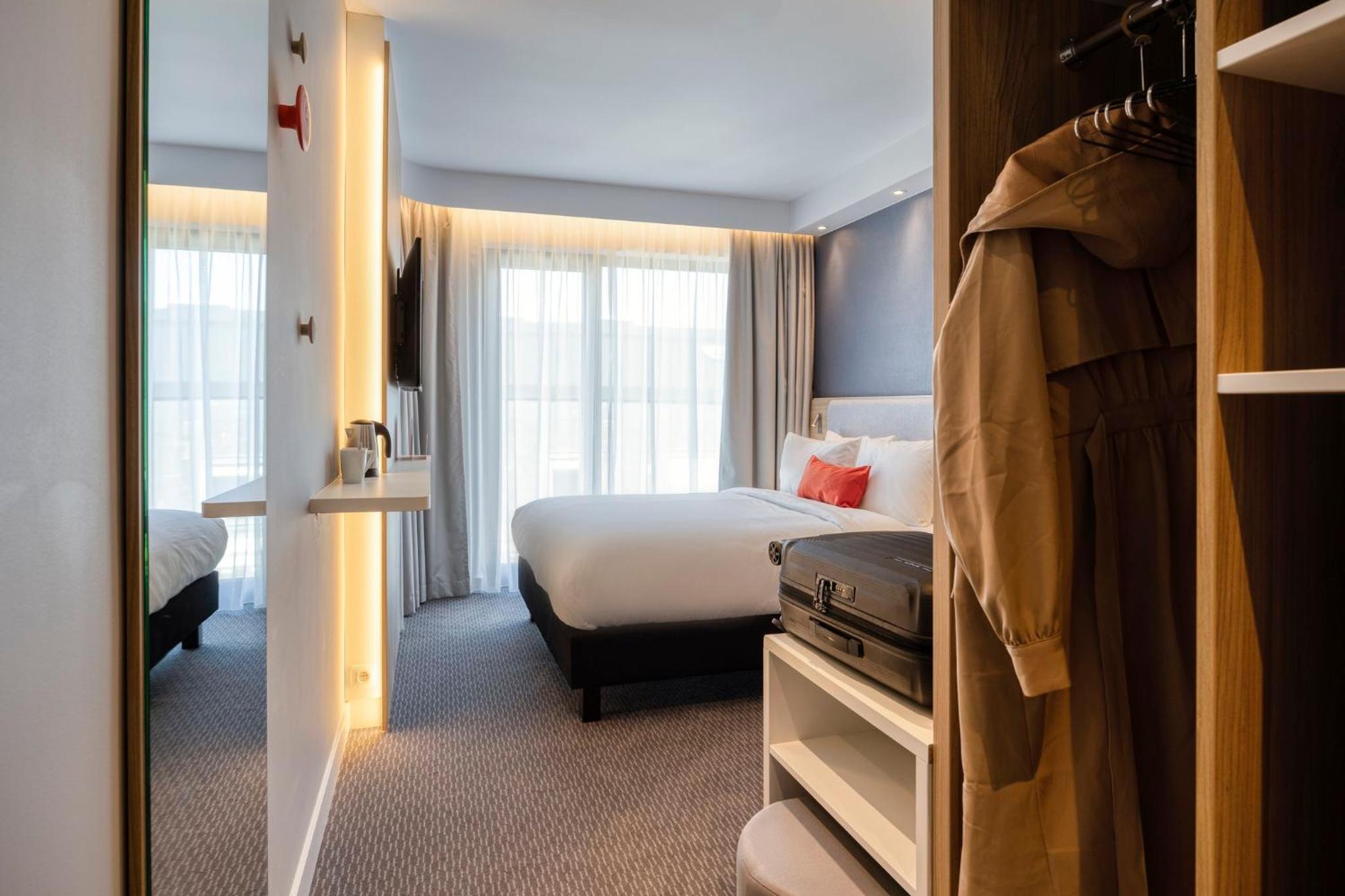 Standard Queen Room - Free Breakfast - Photo 2