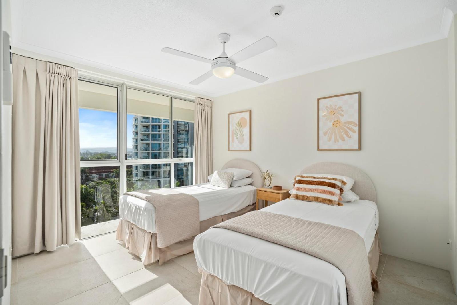 2 Bedroom Ocean View - Photo 17