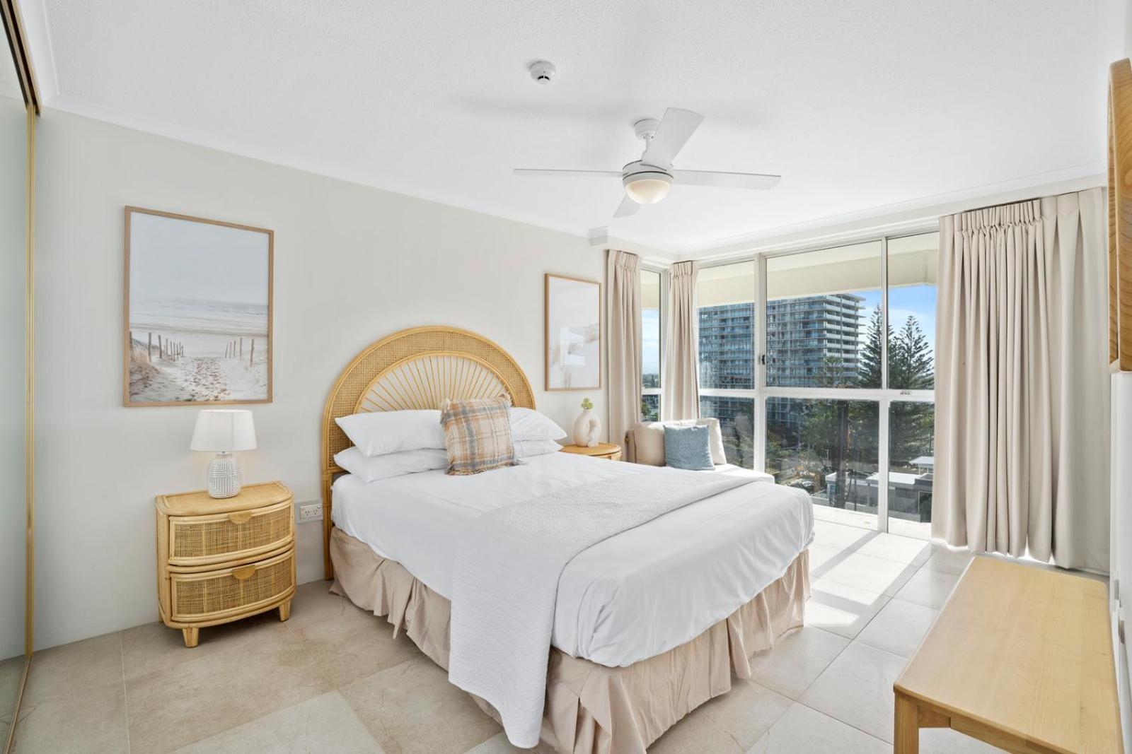 2 Bedroom Ocean View - Photo 1