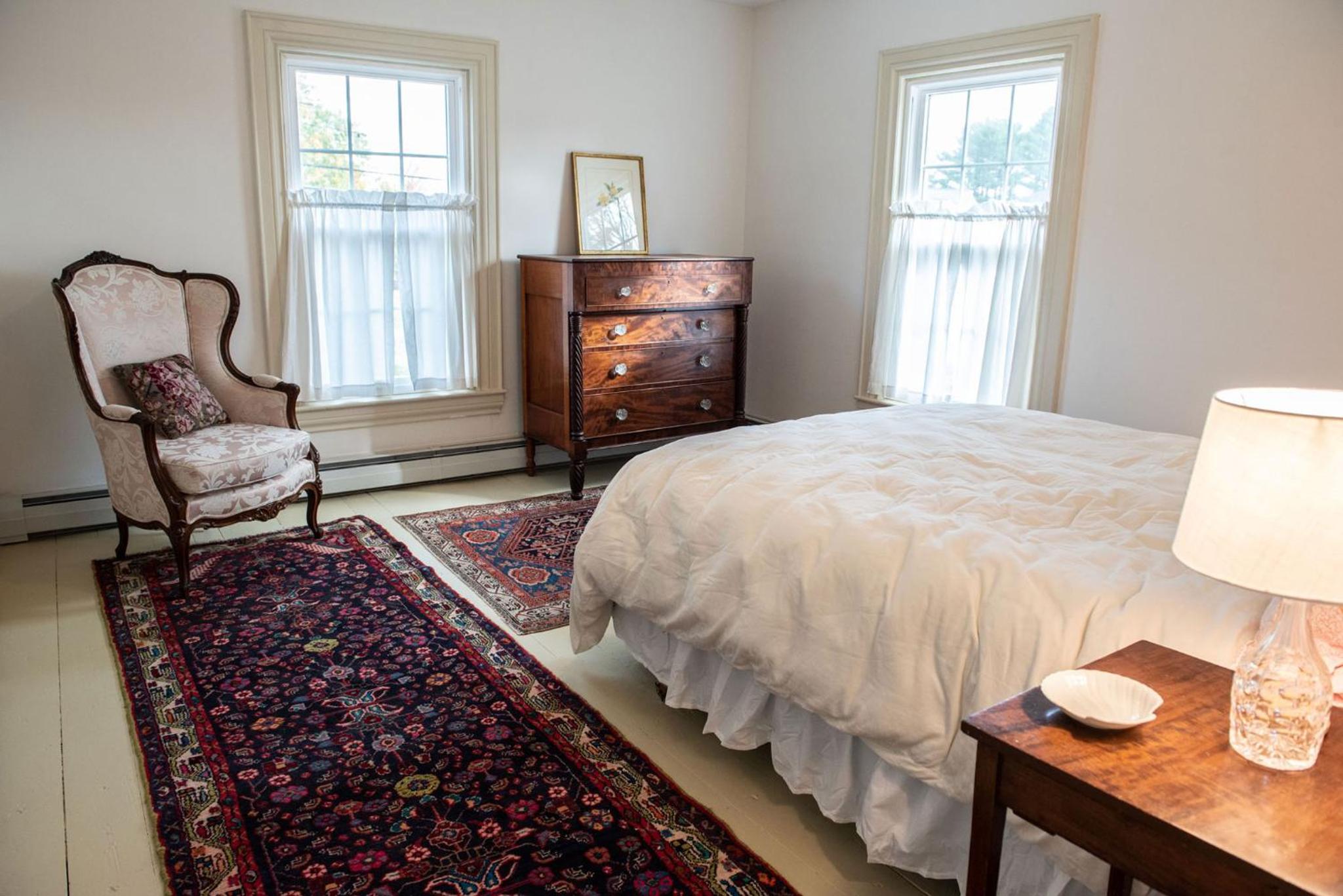 Four-Bedroom House photo 2