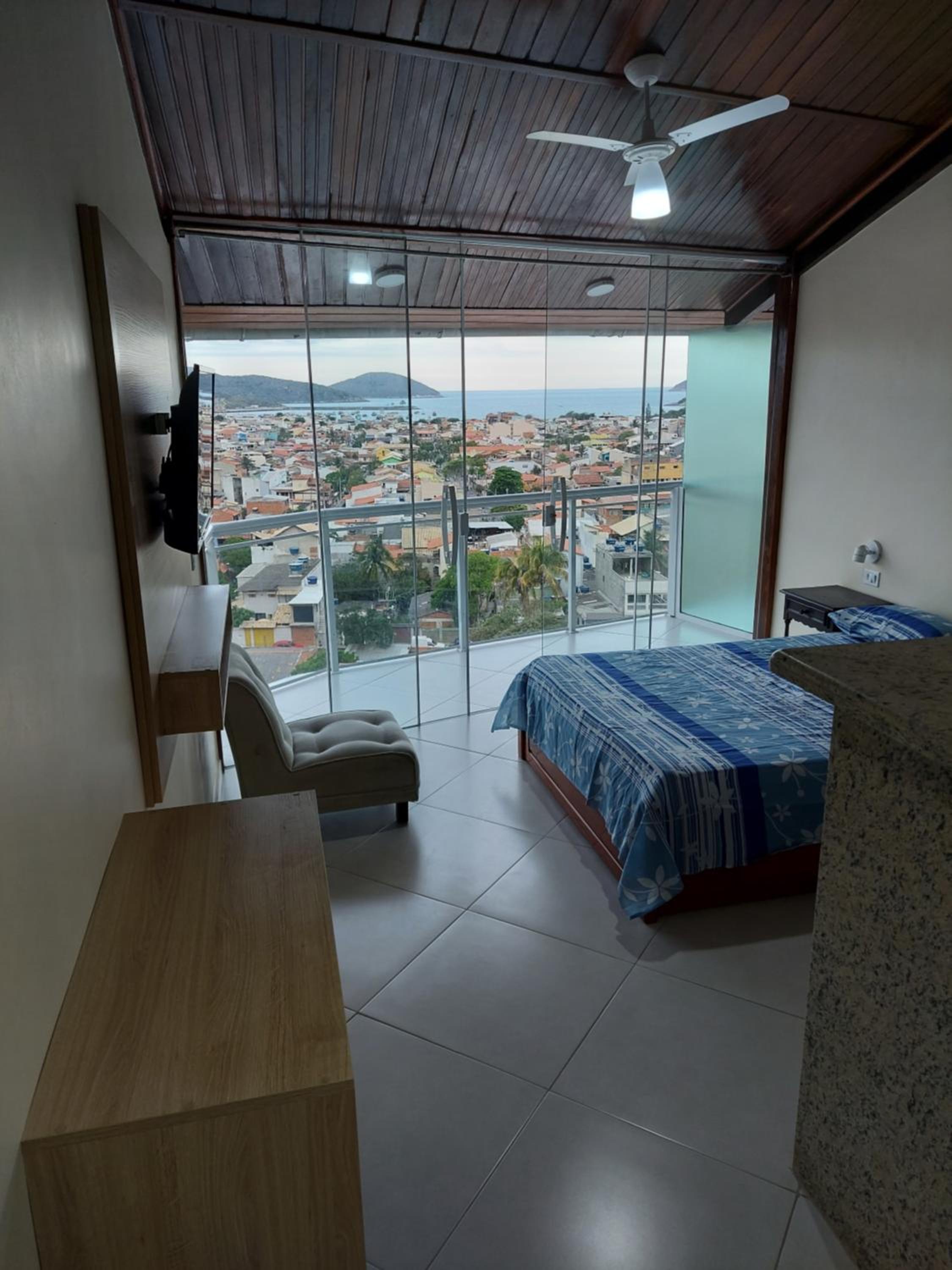 Apartment With Sea View