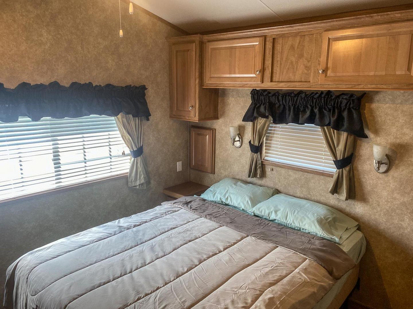 Two-Bedroom House photo 1