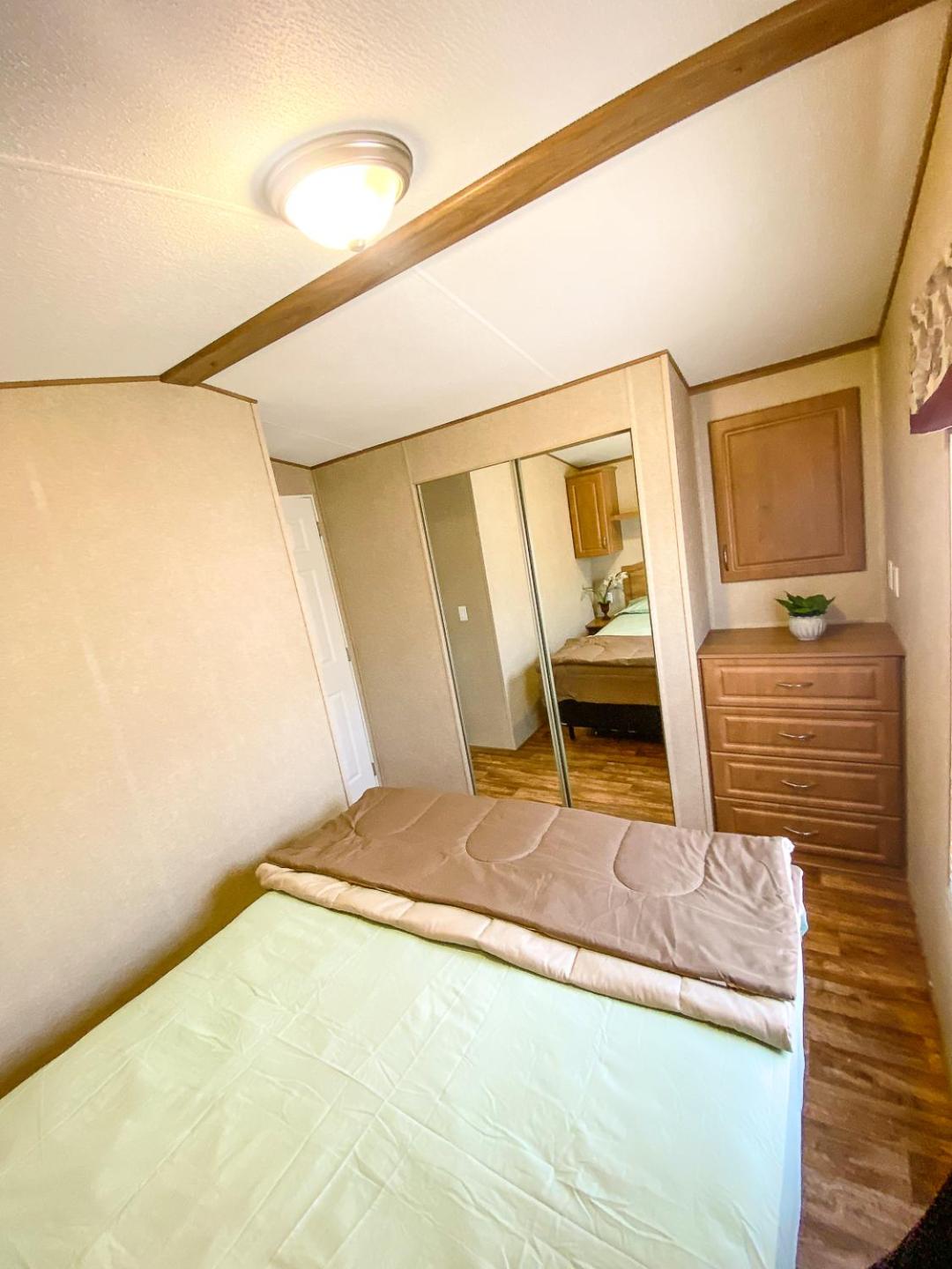 Two-Bedroom House photo 2