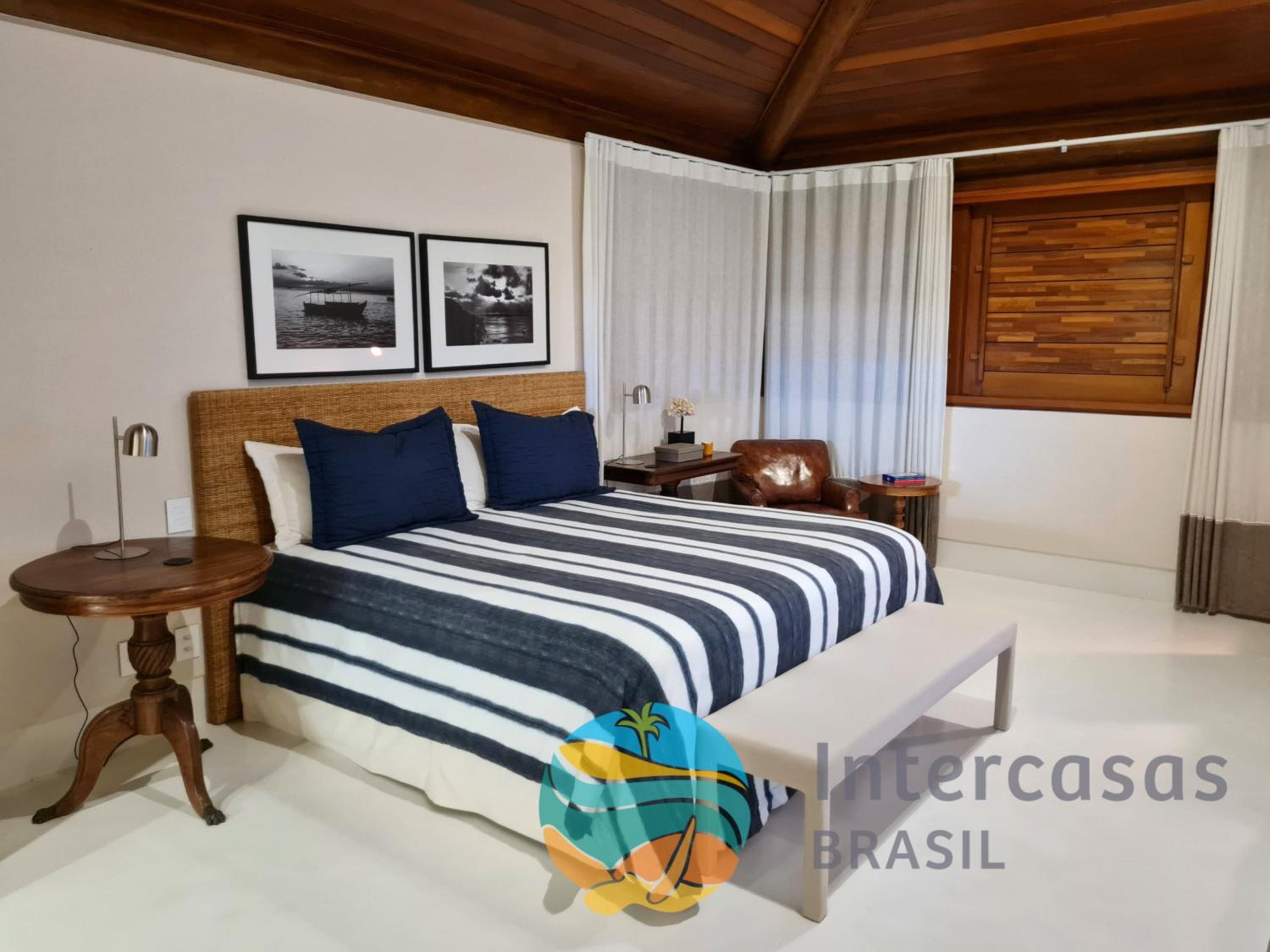 Villa with Sea View photo 3