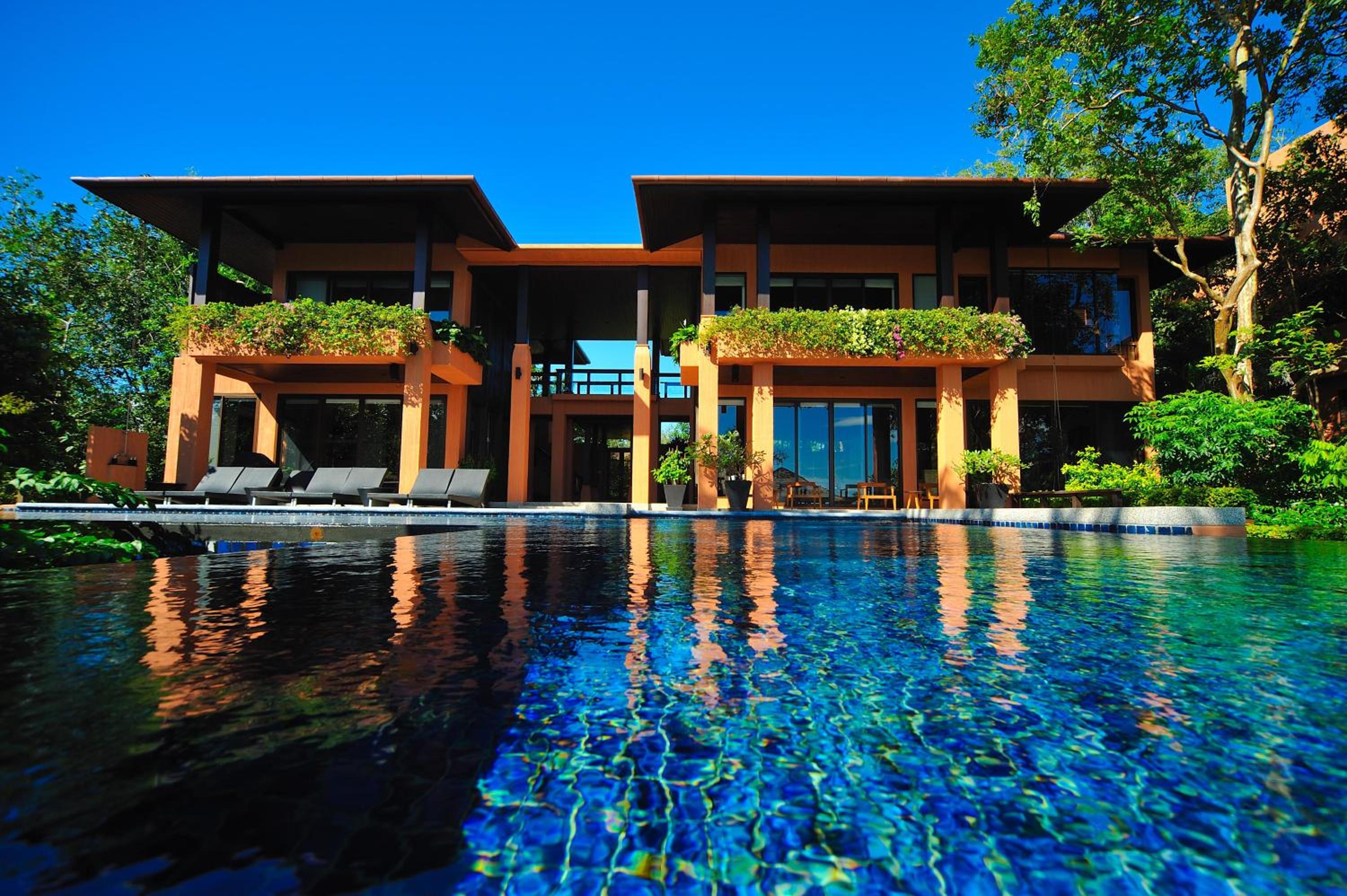 Three-Bedroom Residence Pool Villa - Pool View