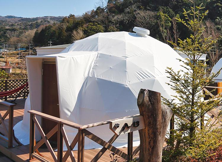 Dome Type Tent - Pet Friendly - Photo 2
