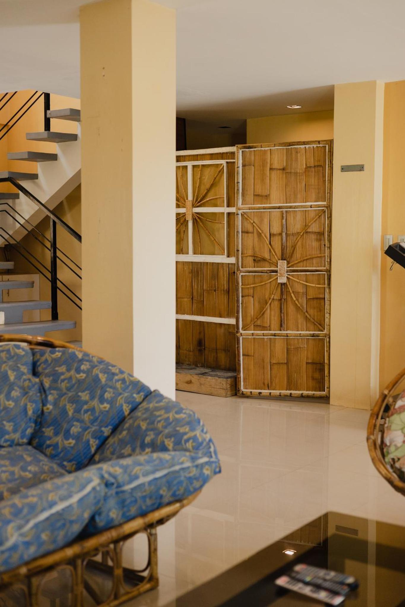 Queen Suite with Sea View - Photo 5