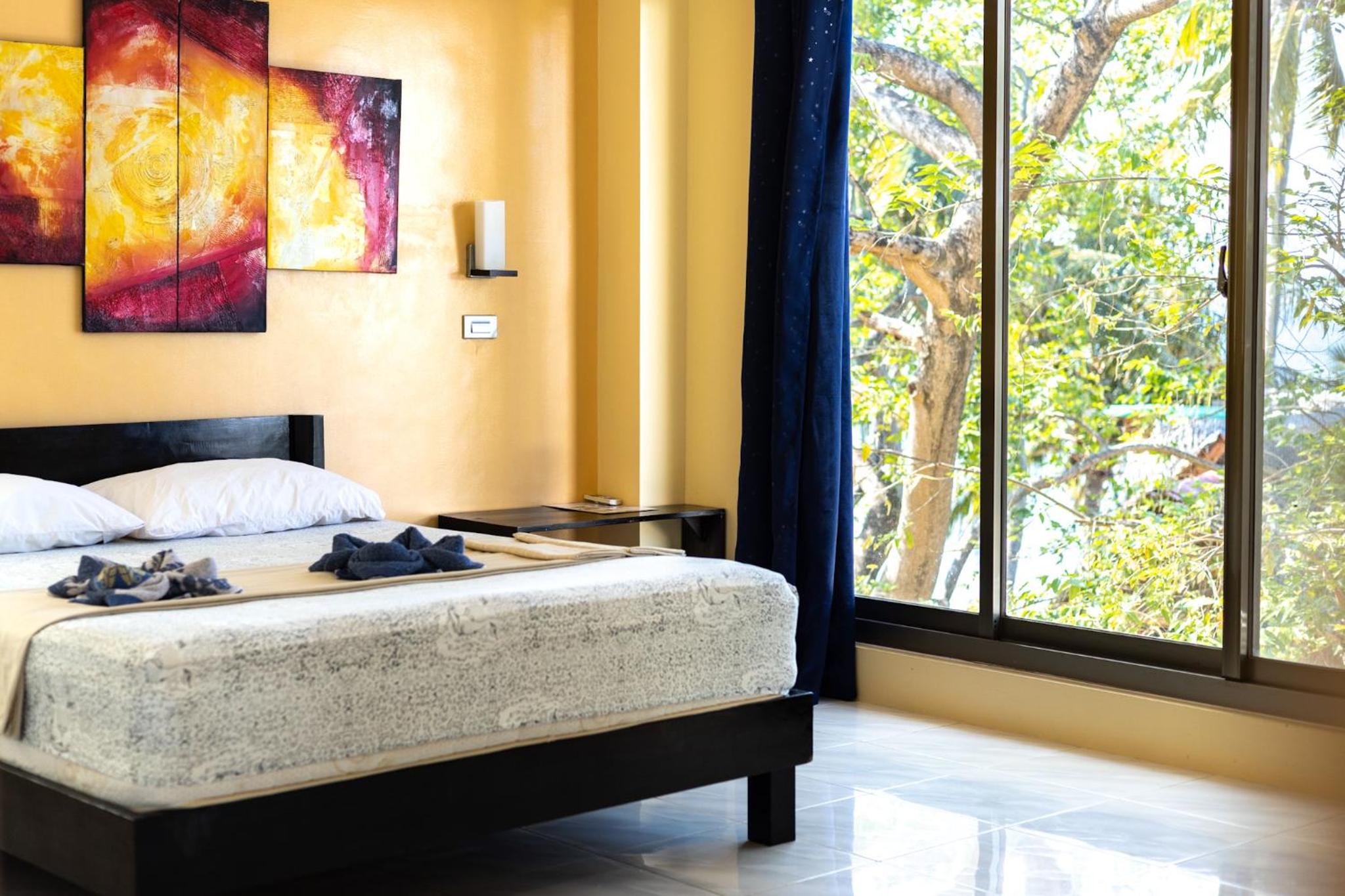 King Suite with Sea View - Photo 14