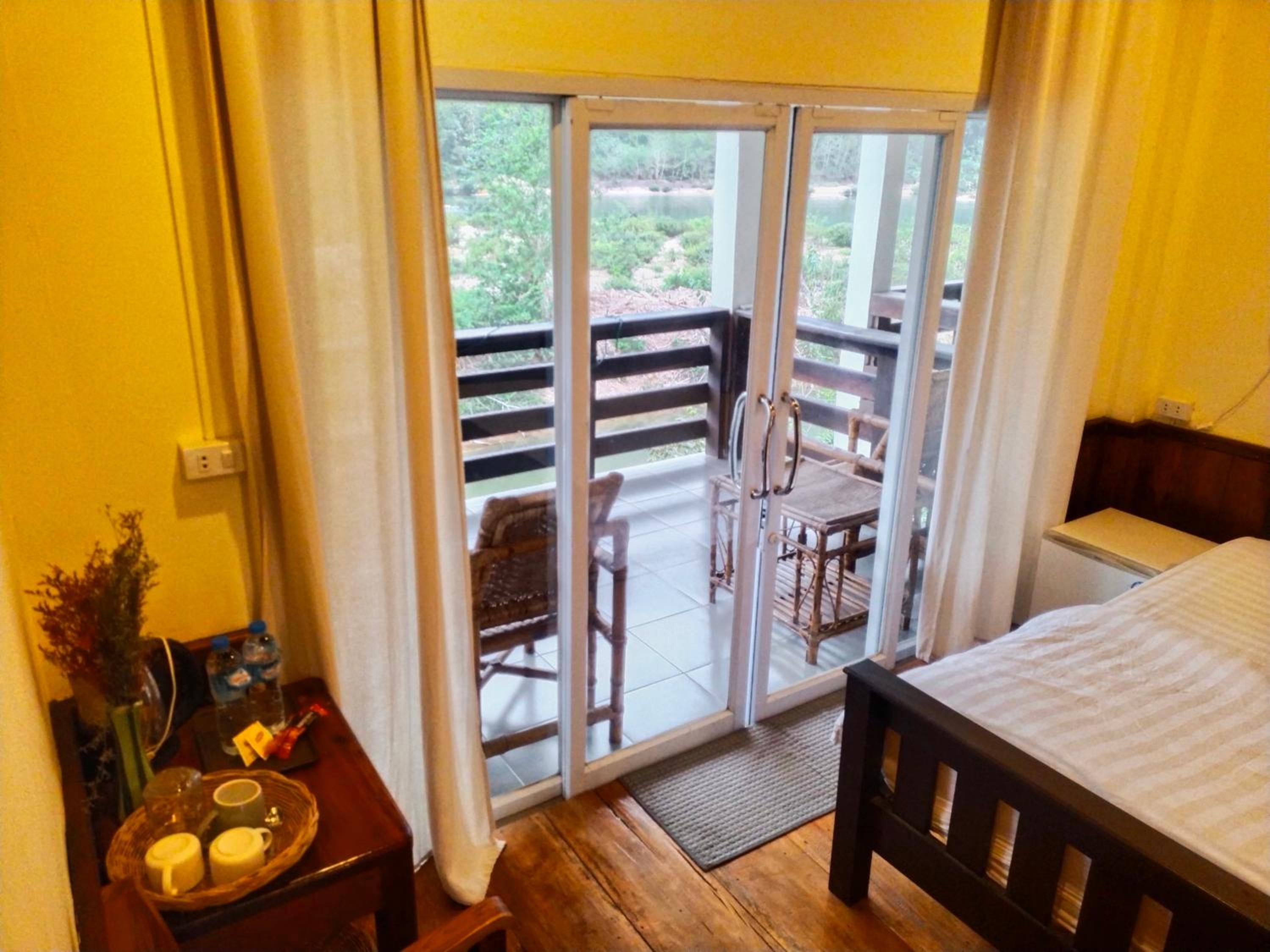 Superior Twin Room with Sea View photo 1