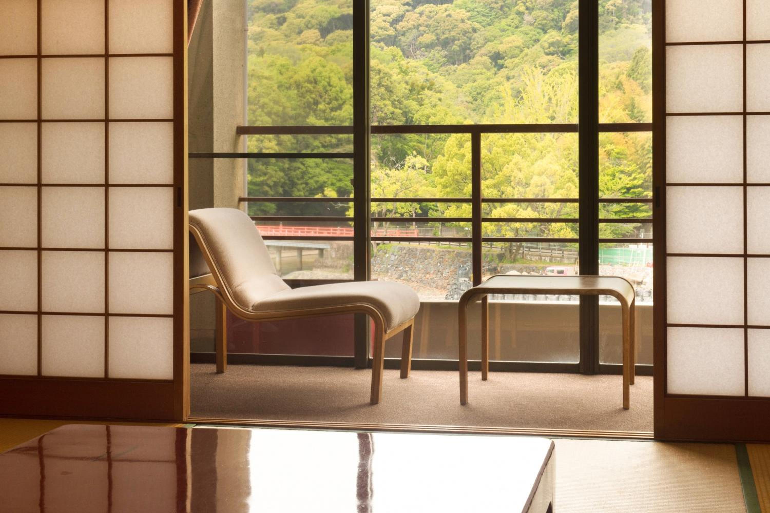 10 Japanese-Style Economy Quadruple Room  - Photo 2