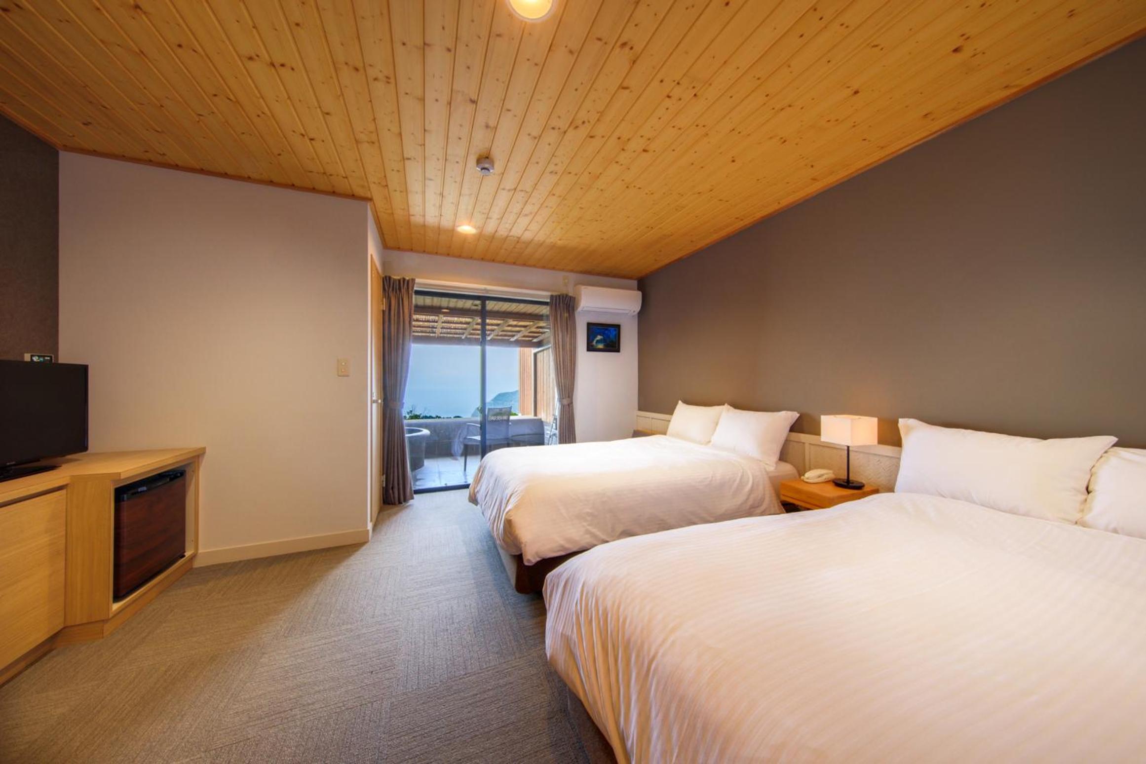 Twin Room with Open Air Bath