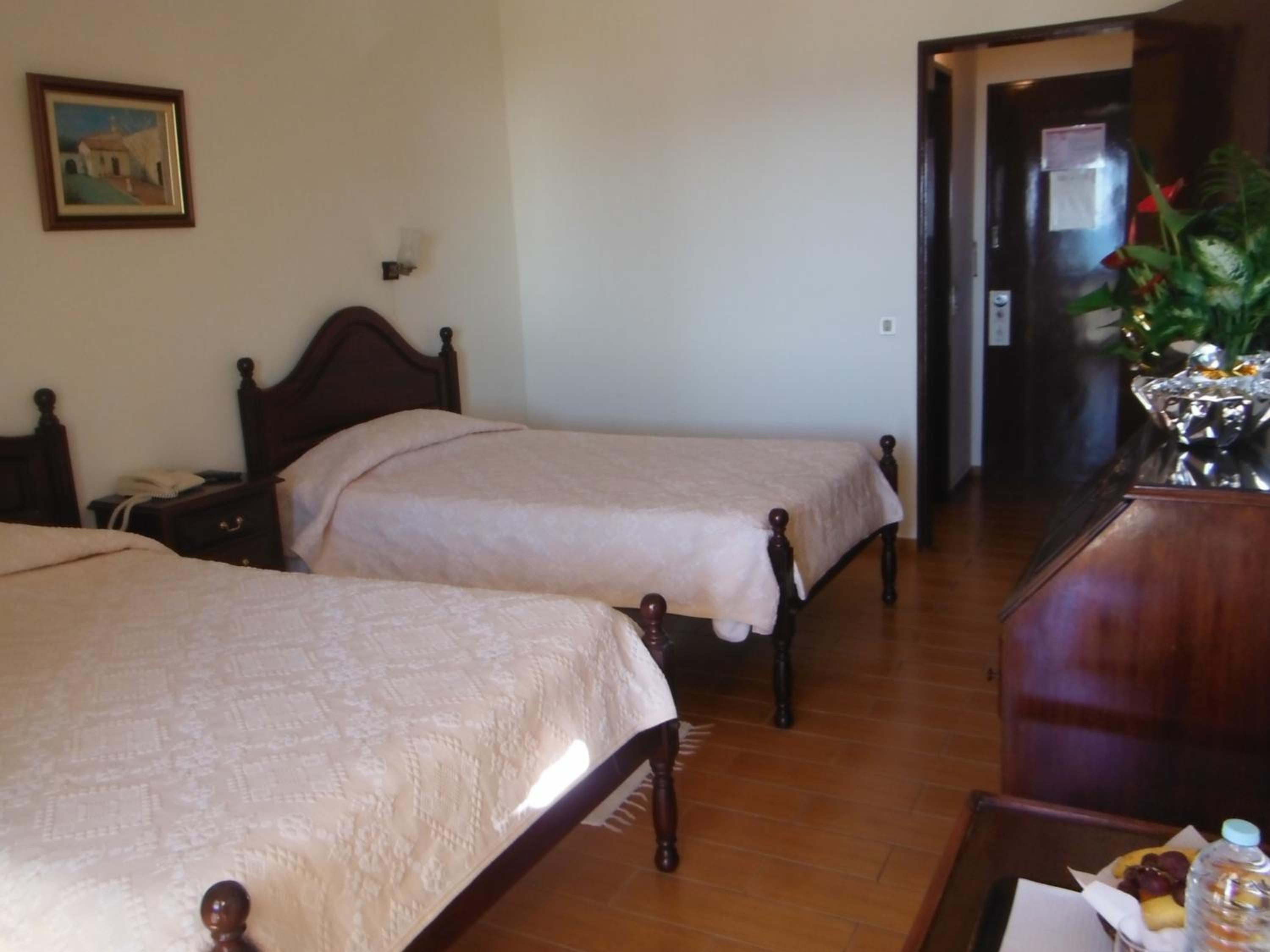 Twin Room without Balcony - Photo 4