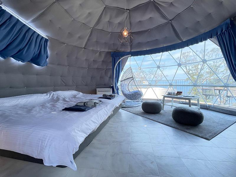 Dome Tent with Double Bed