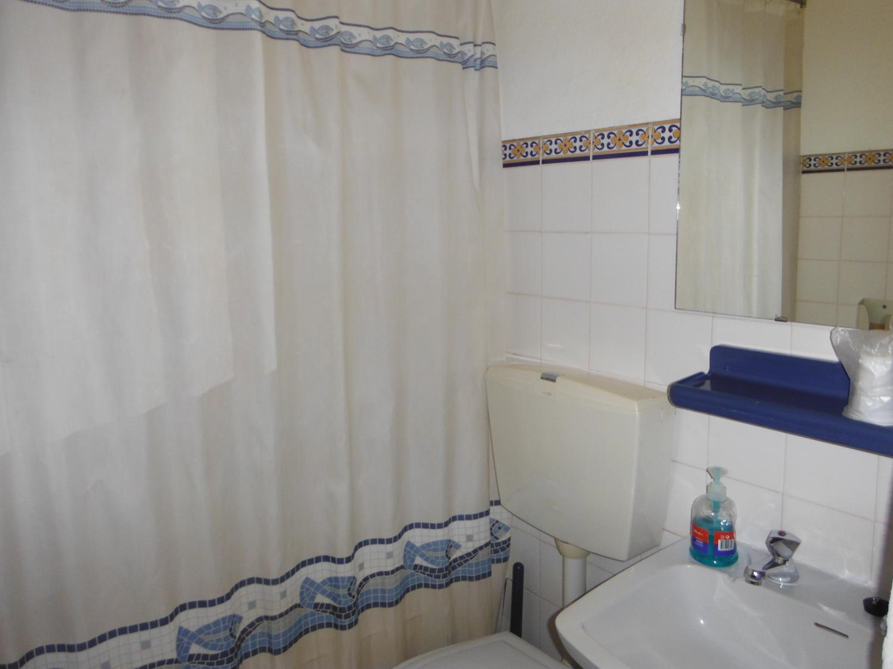 Twin Room without Balcony - Photo 2