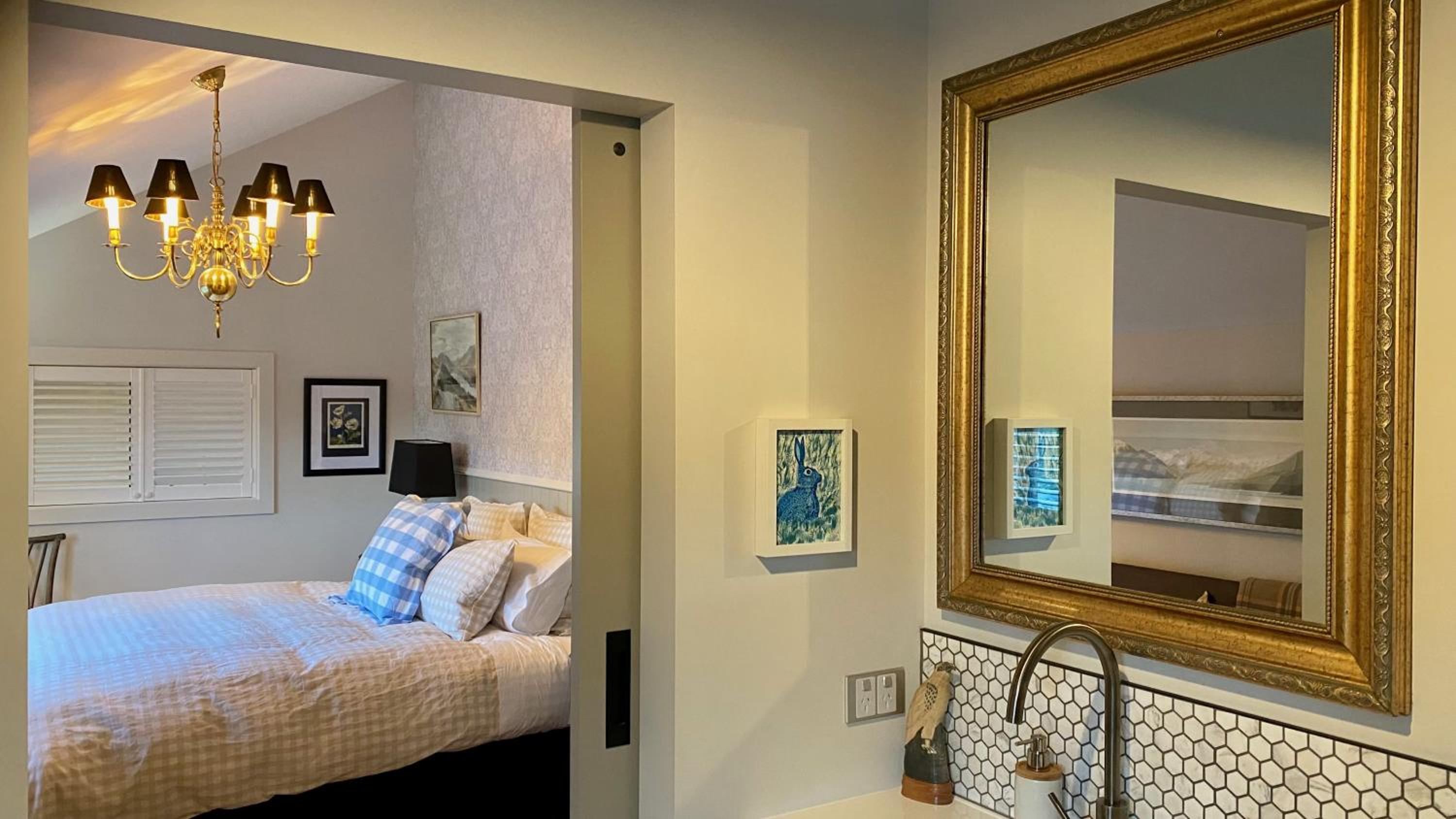Superior King Room photo 2