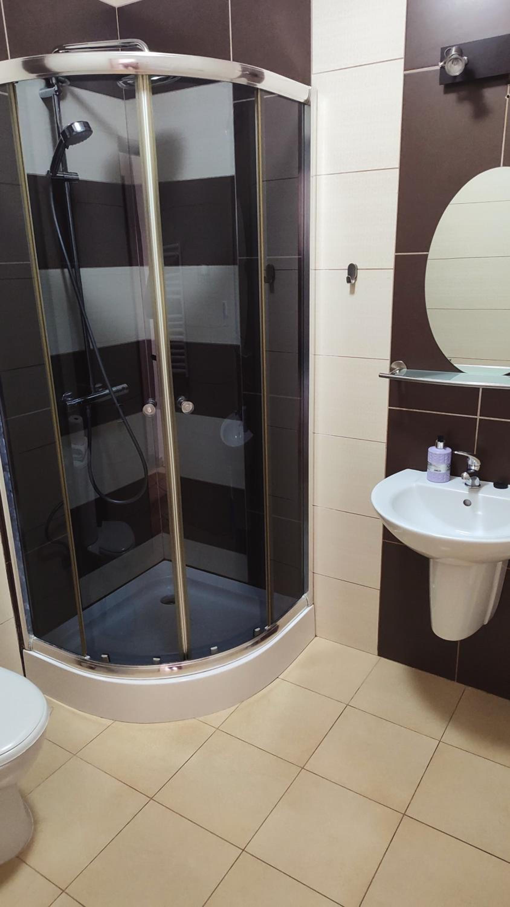 Double Room with Private Bathroom photo 3