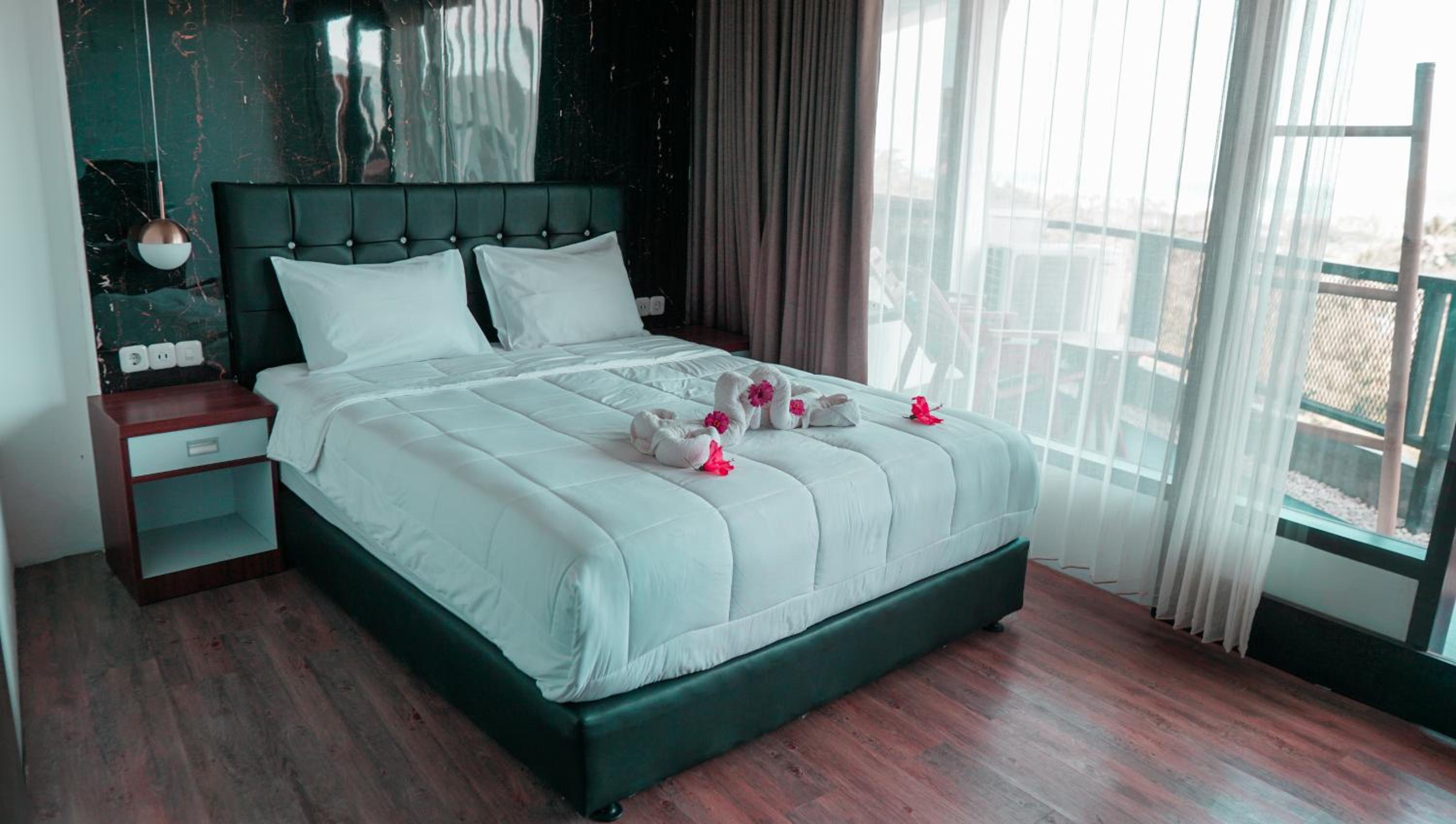 Junior Suite With Balcony