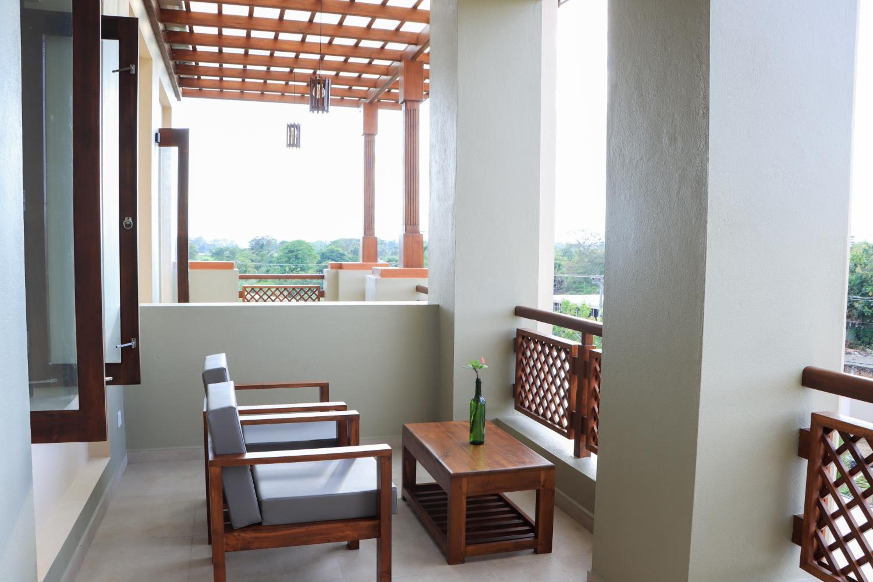 Deluxe Double or Twin Room with Balcony photo 3