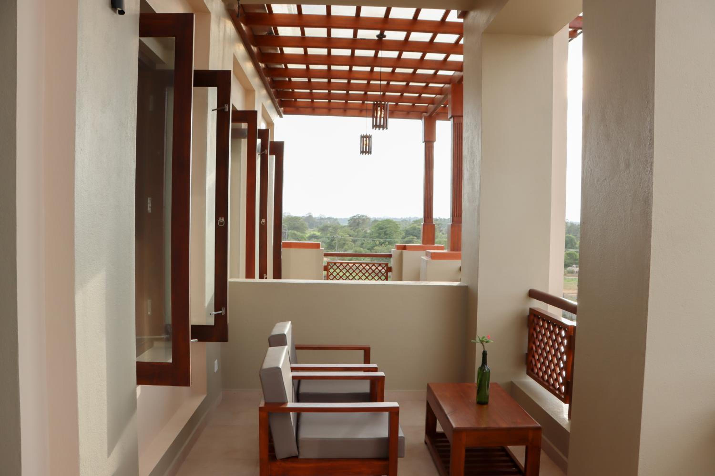 Deluxe Double or Twin Room with Balcony photo 2