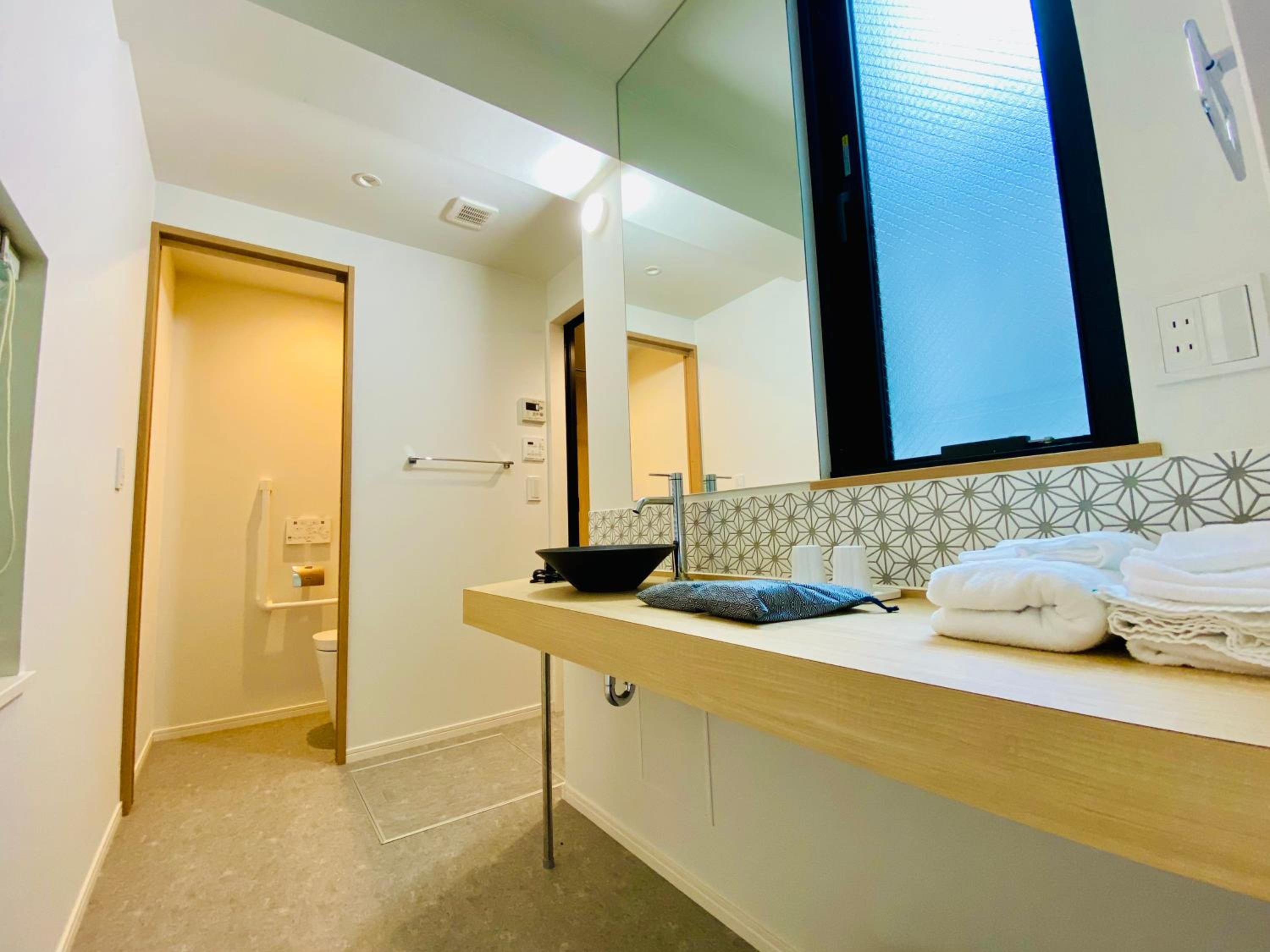 Superior Twin Room - Photo 2