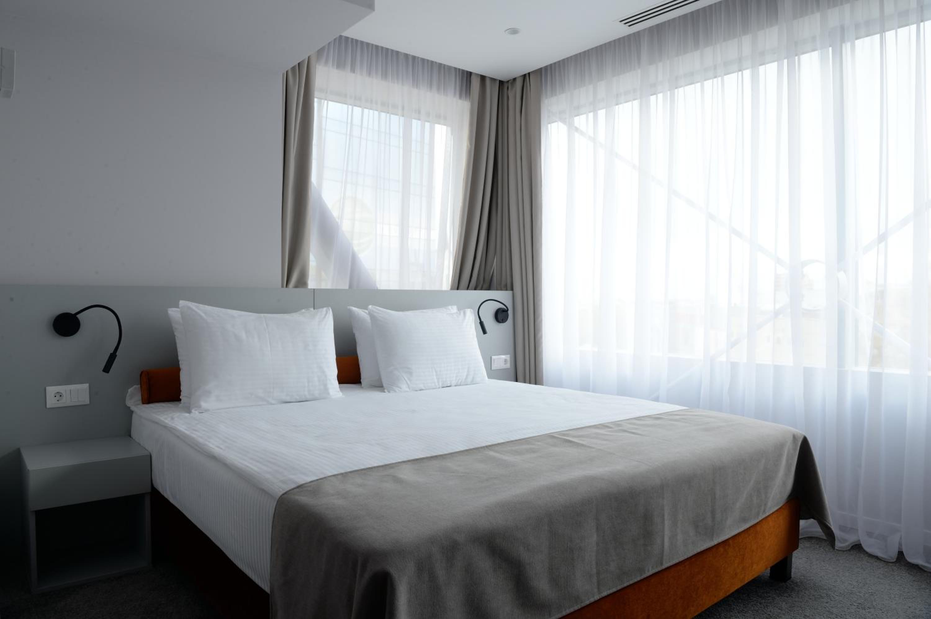 Double Room - Photo 1