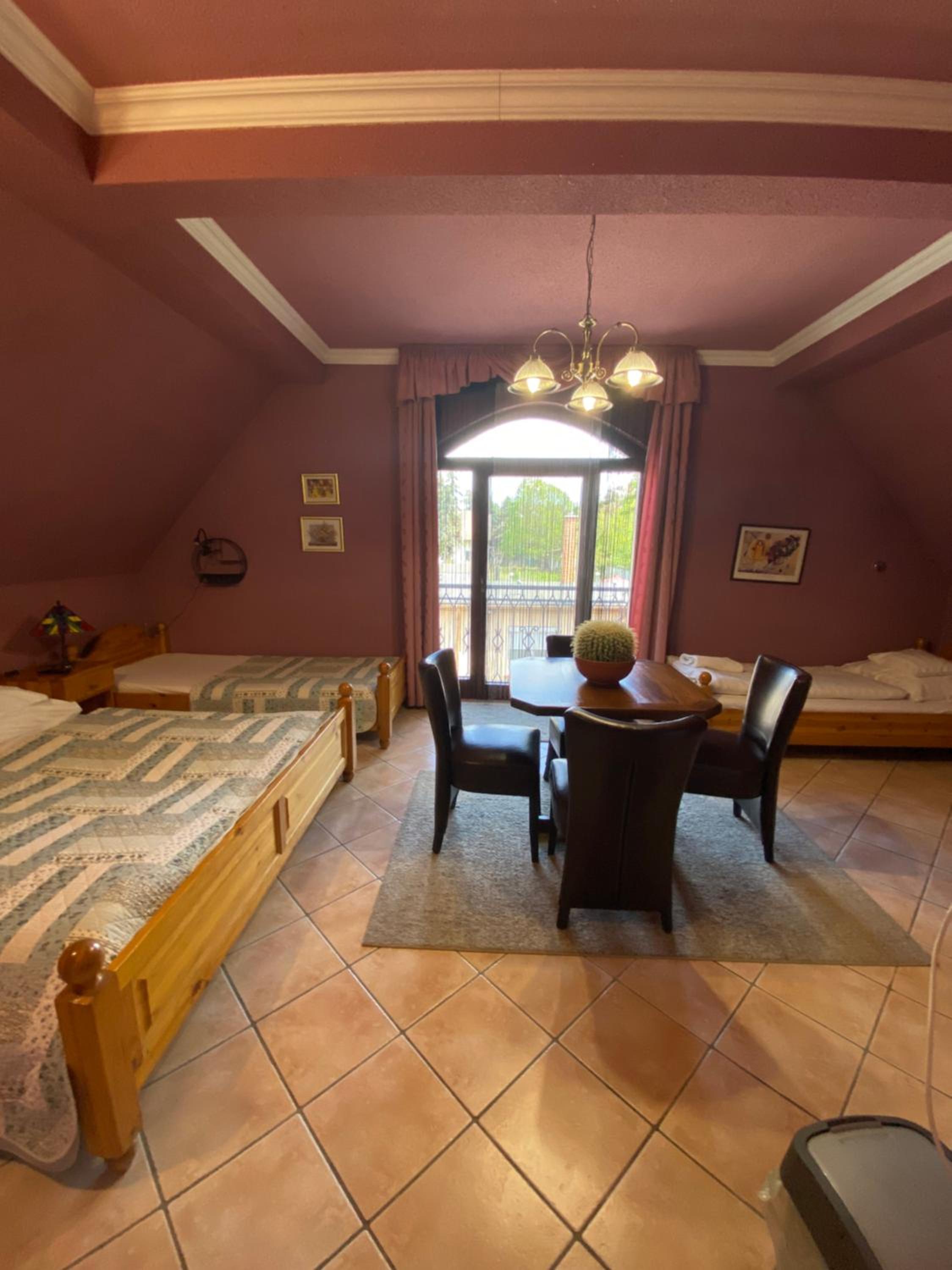 Standard Quadruple Room photo 2